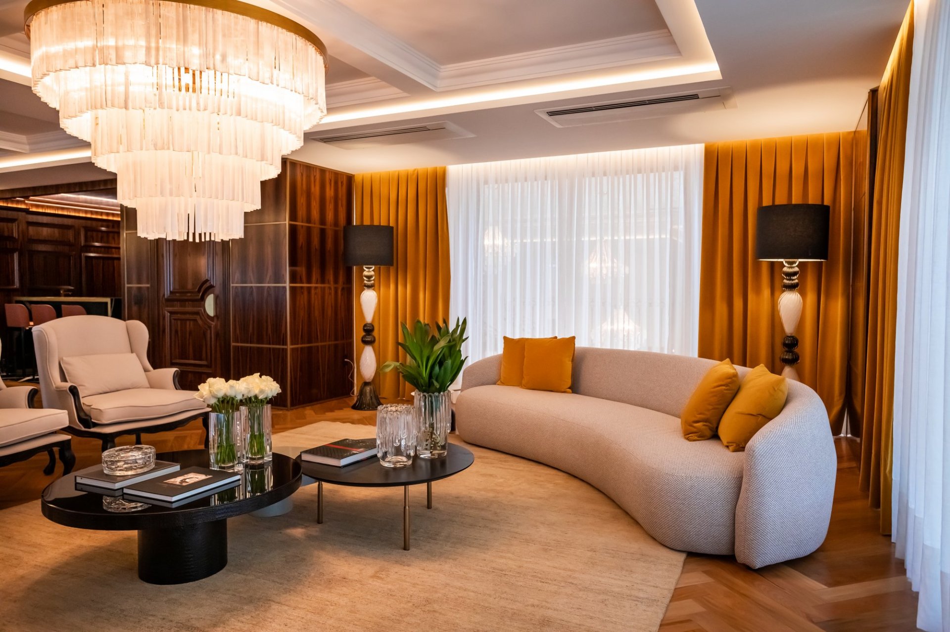 CNA Cartier Residence
