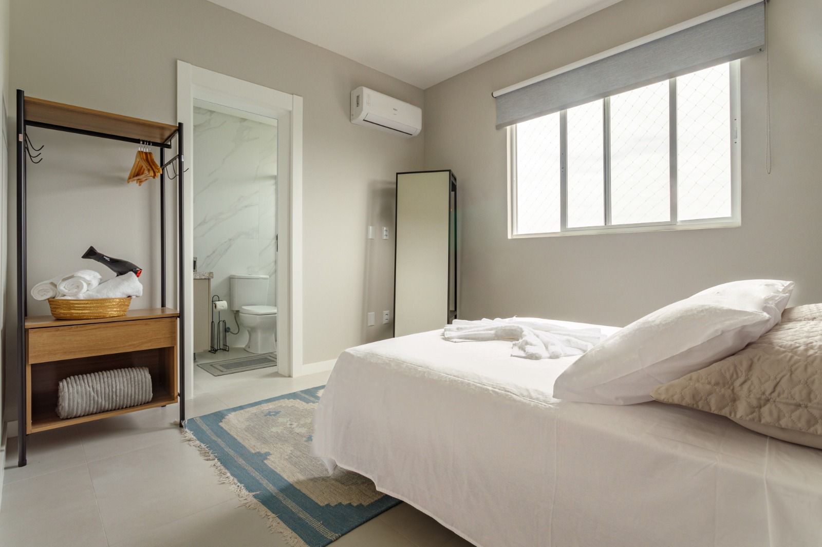 Apartamento mobiliado à venda no Residencial Velac