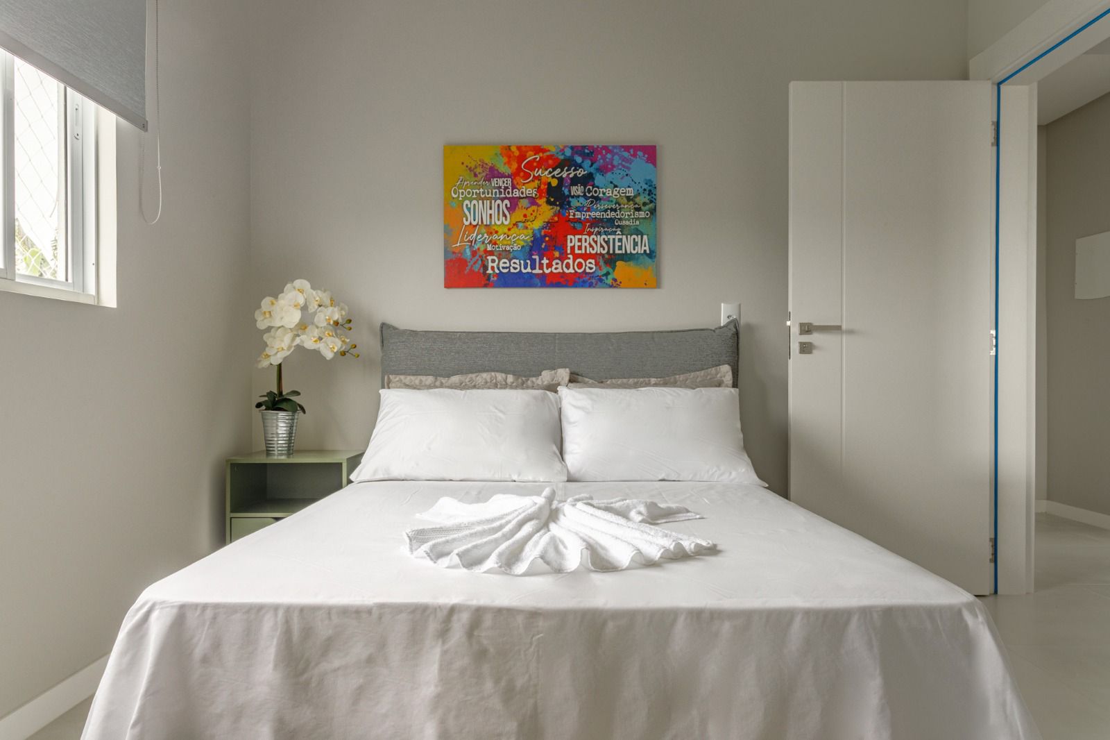 Apartamento mobiliado à venda no Residencial Velac