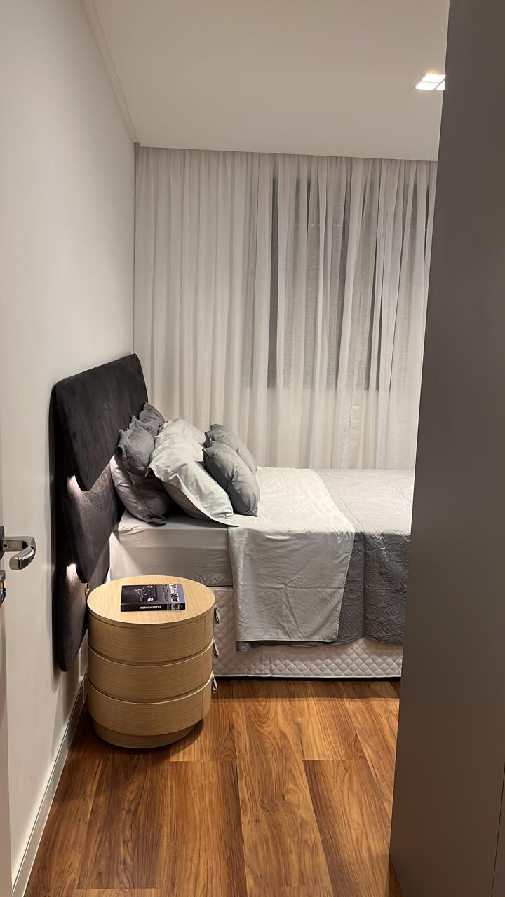 Andar alto no Beach Village Residence