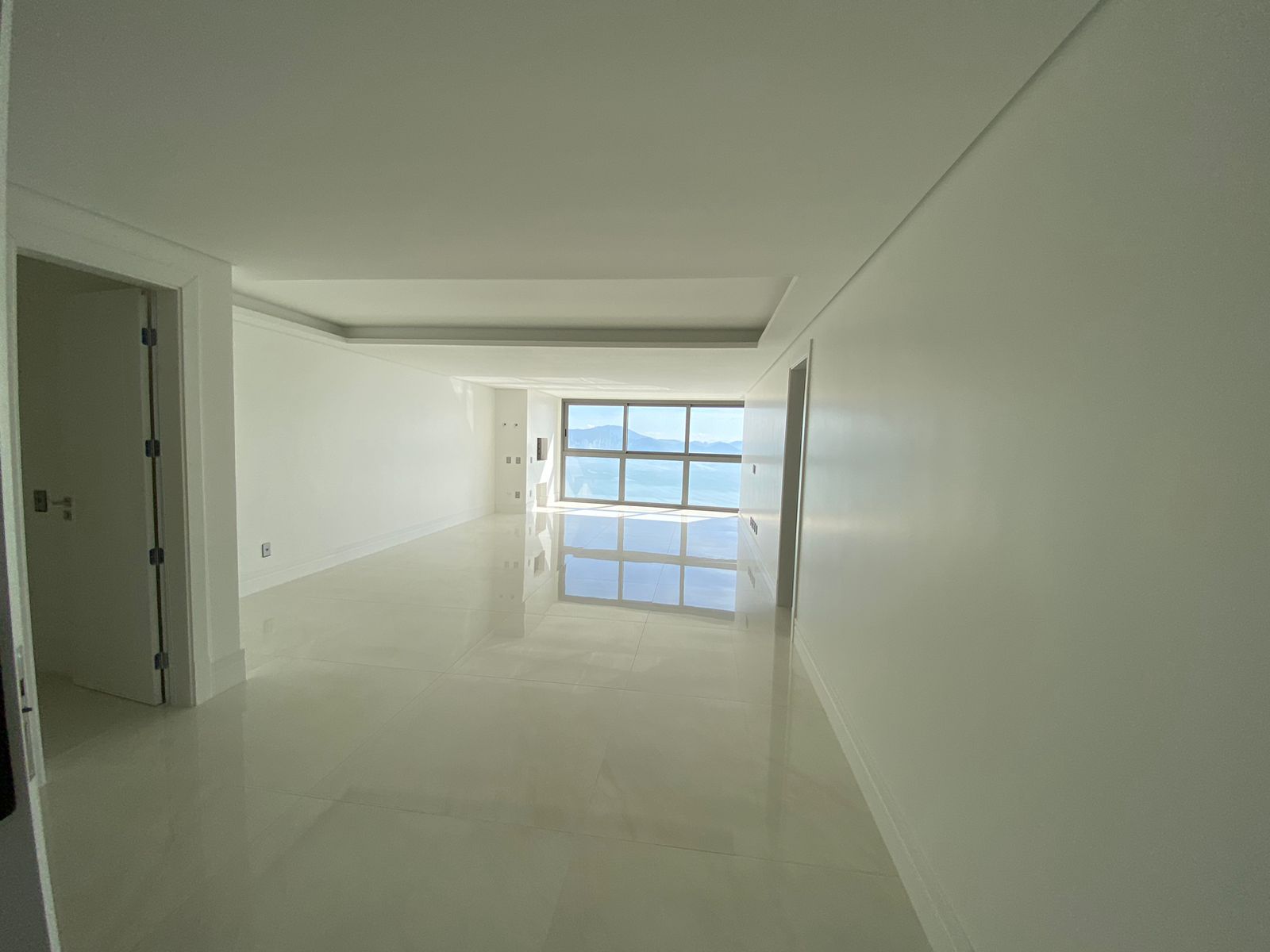 Apartamento à Venda no Pharos