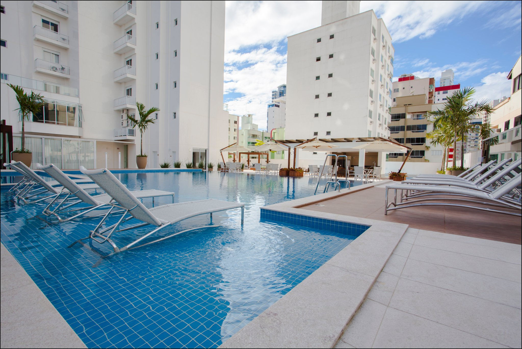 Andar alto no Edifício Residencial Portinax Residence