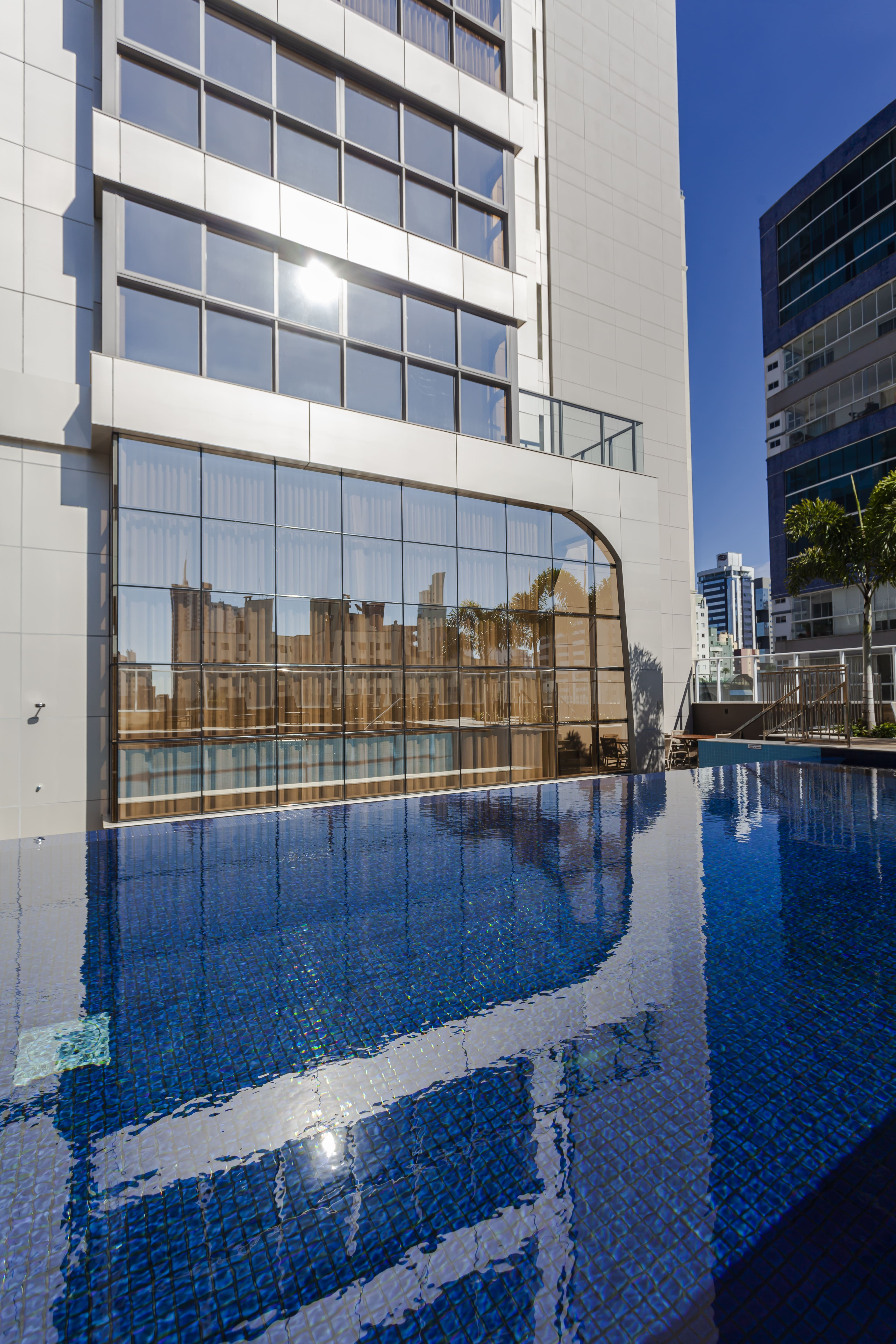 Venda de EdifícioOcean Breeze Residence preço