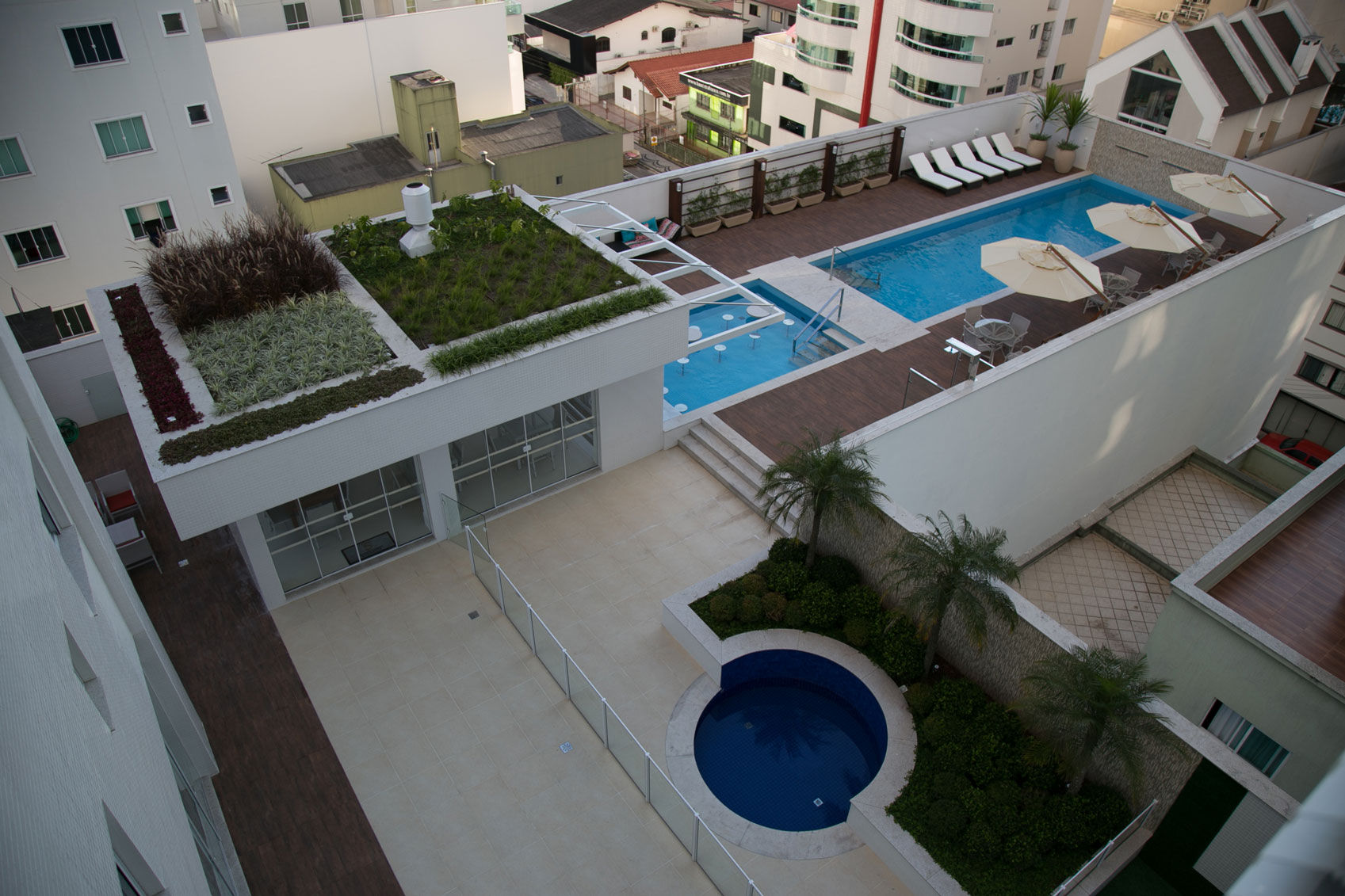 Venda de andar alto no Residencial Sistina Tower Residence