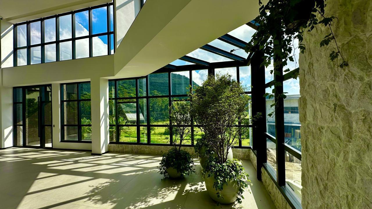Casa Exclusiva no Condomínio Plaza