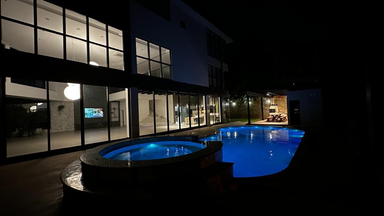 Casa no Condomínio Plaza Itapema