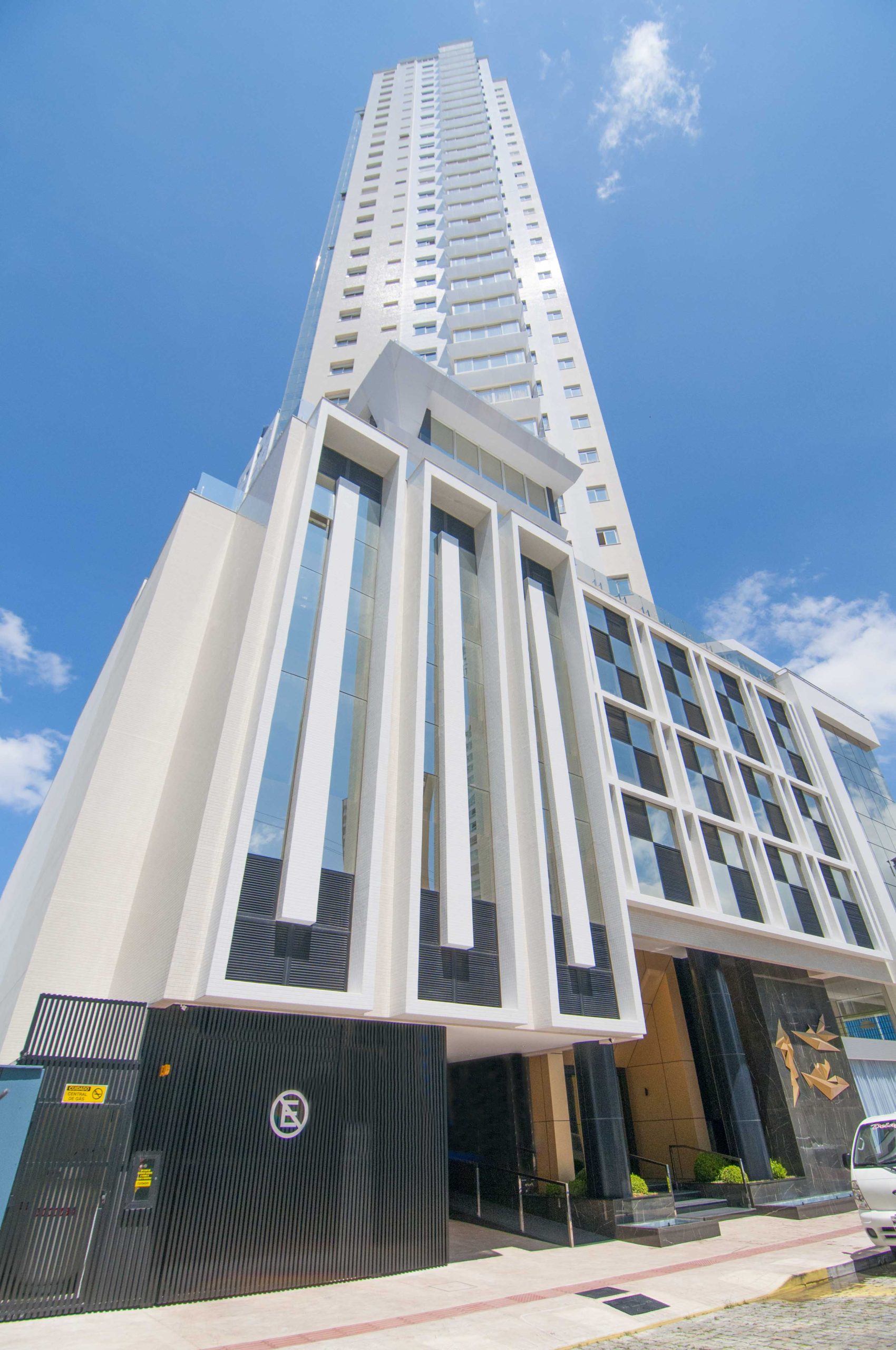 Apartamento à Venda no Via Marina