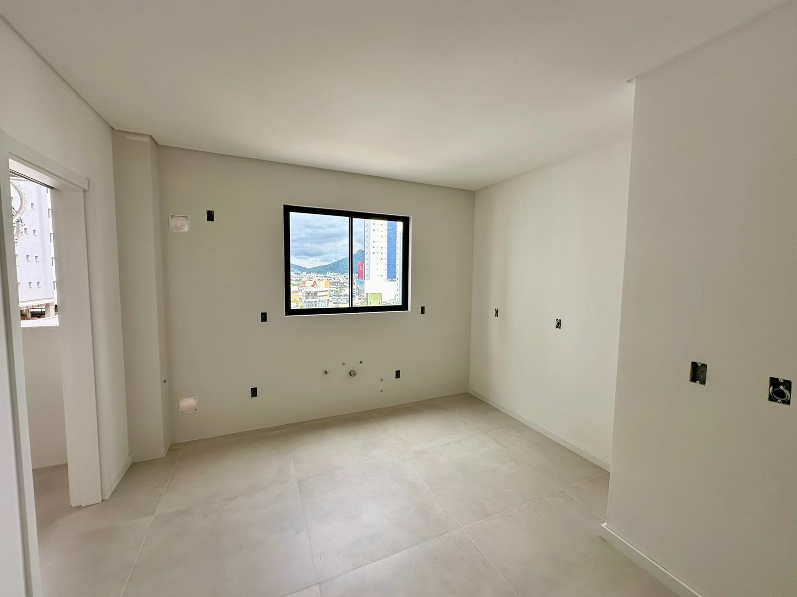 Apartamento à venda no Edifício Farol de Valença