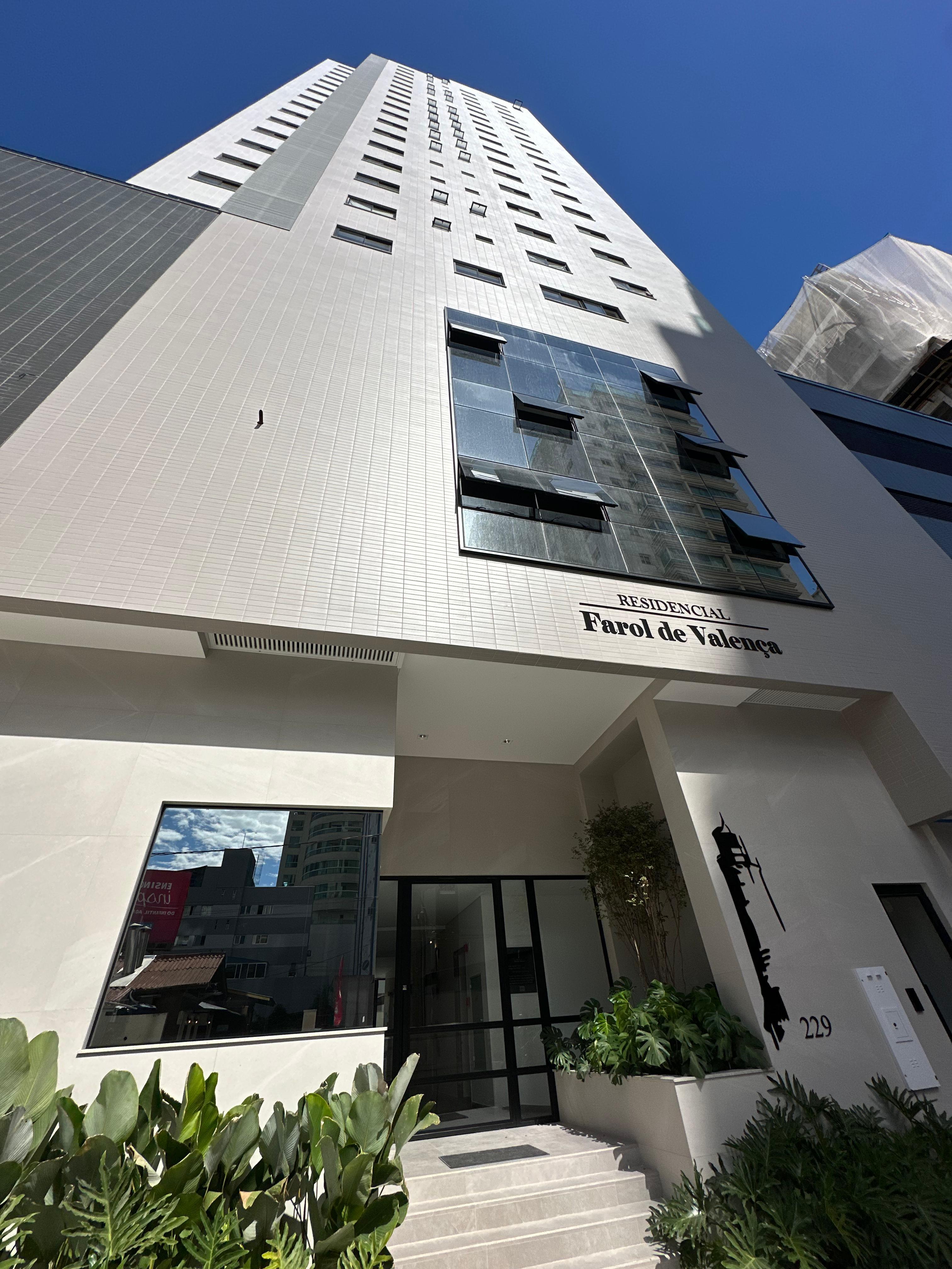 Apartamento à venda no Edifício Farol de Valença