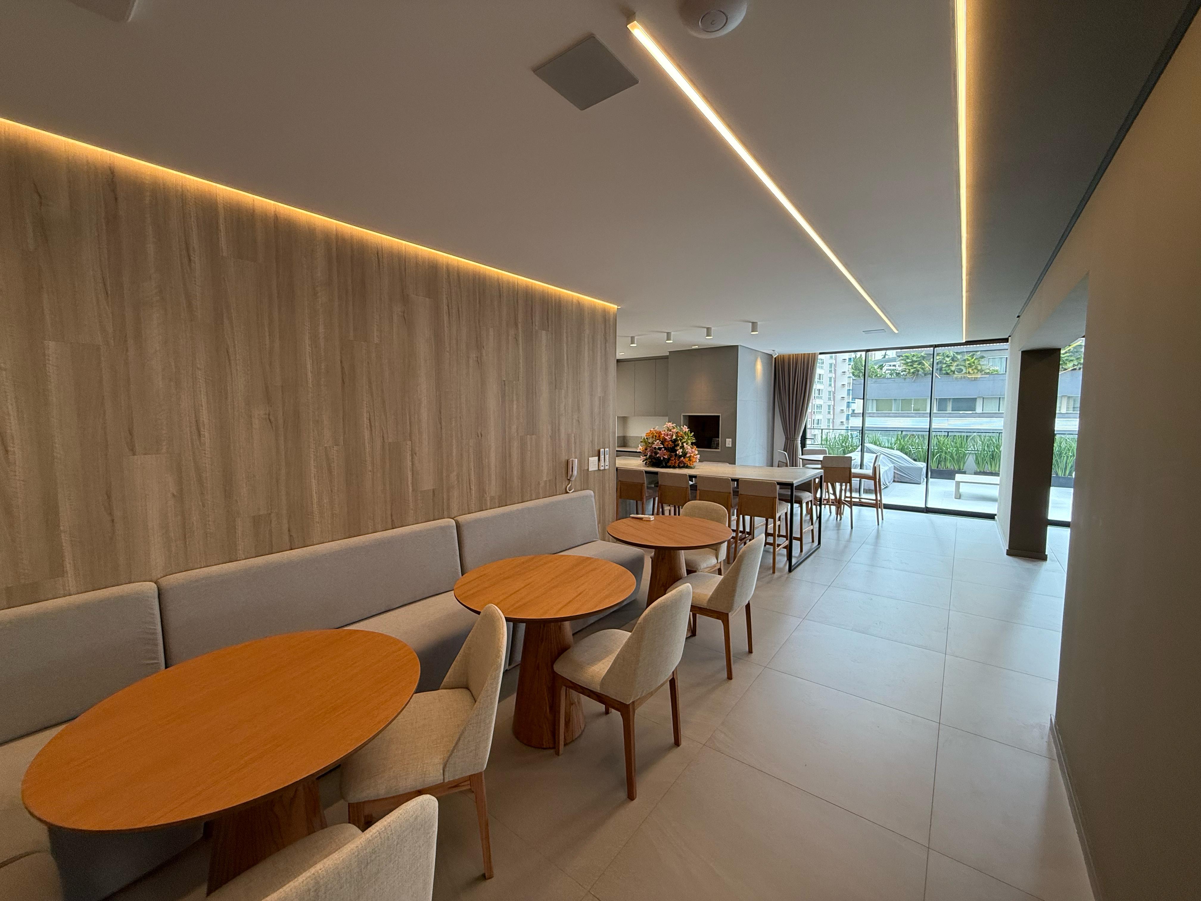 Apartamento à venda no Edifício Farol de Valença