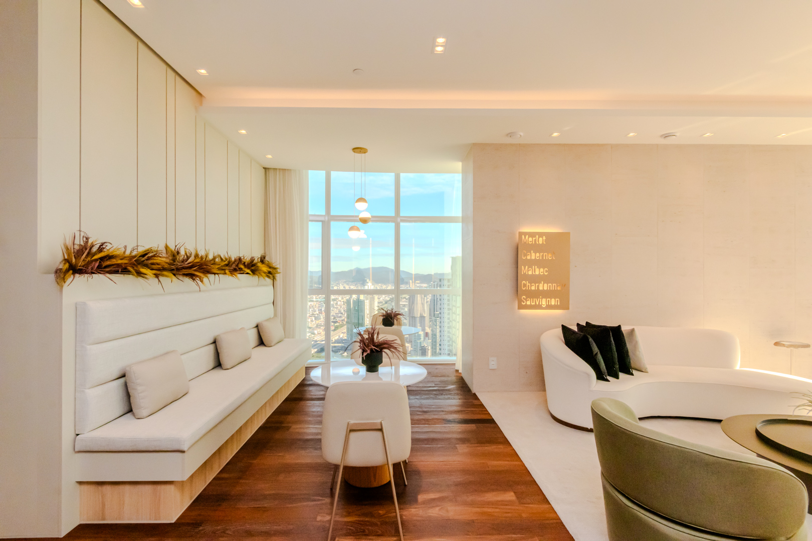 One Tower Apartamento Frente Mar