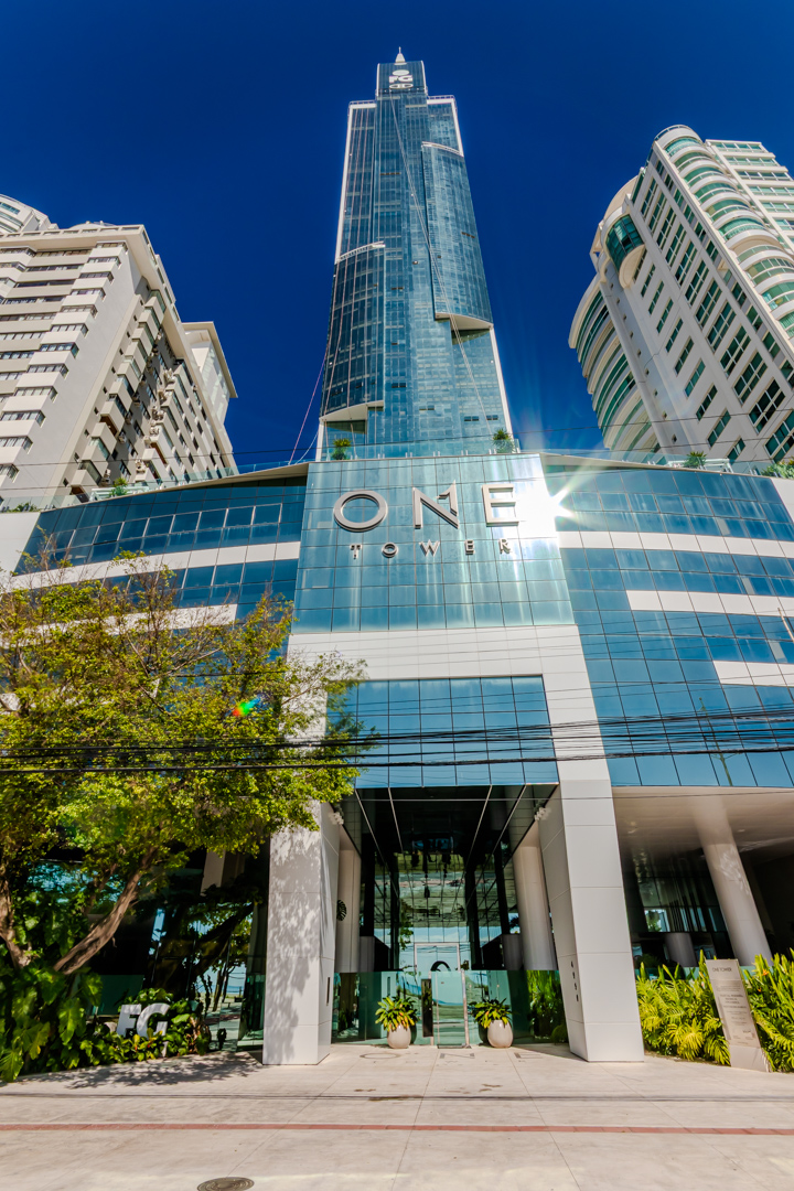 Venda de Apartamento no One Tower