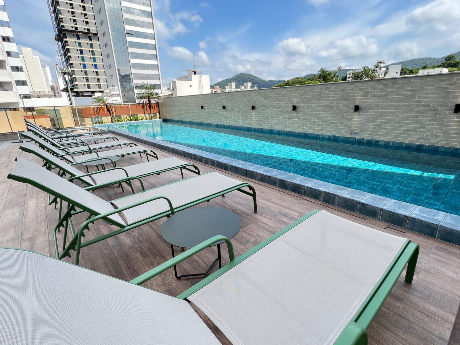 Apartamento à venda no Edifício Las Brisas