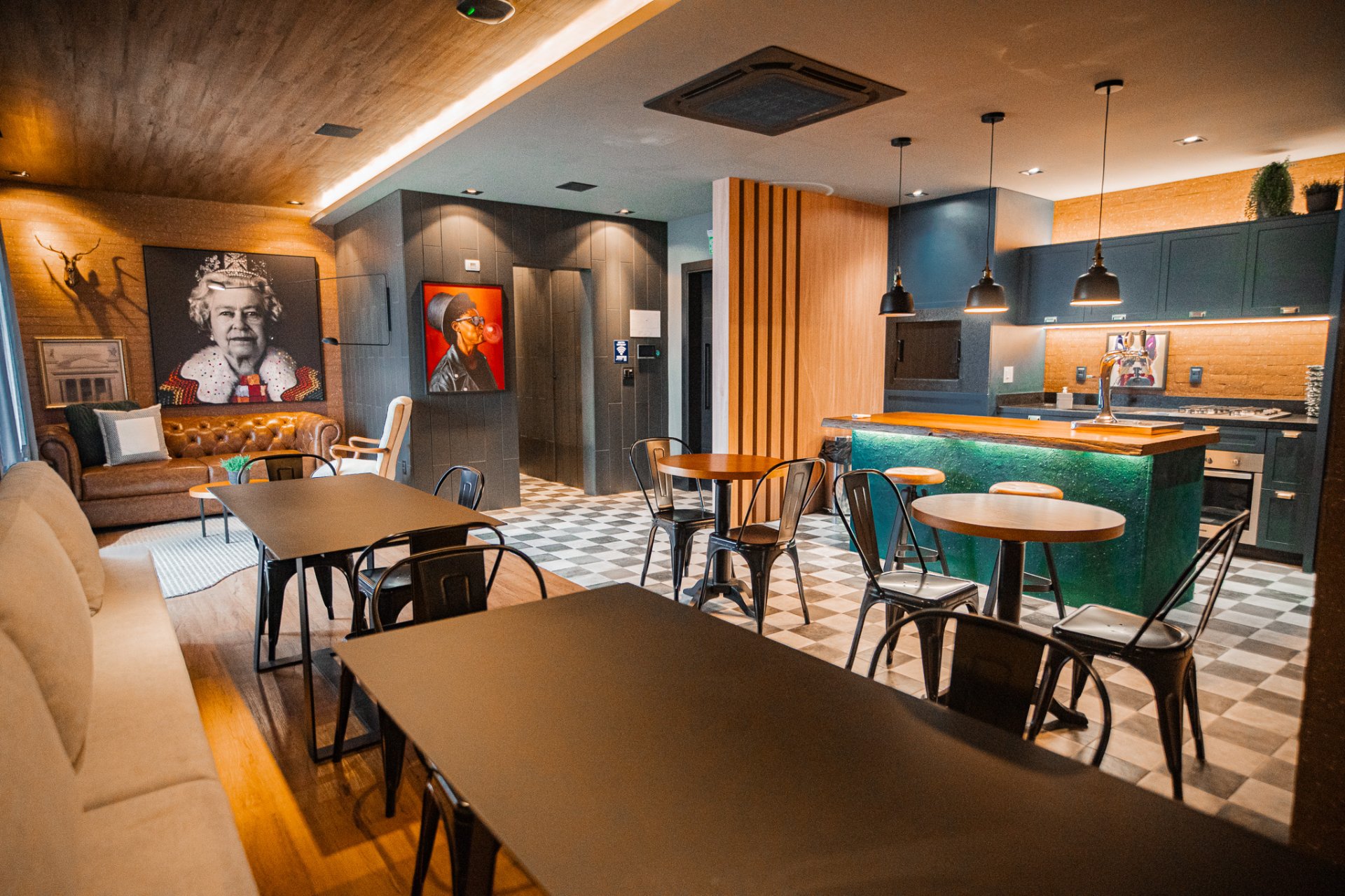 Venda de andar alto no Doha Tower Residence