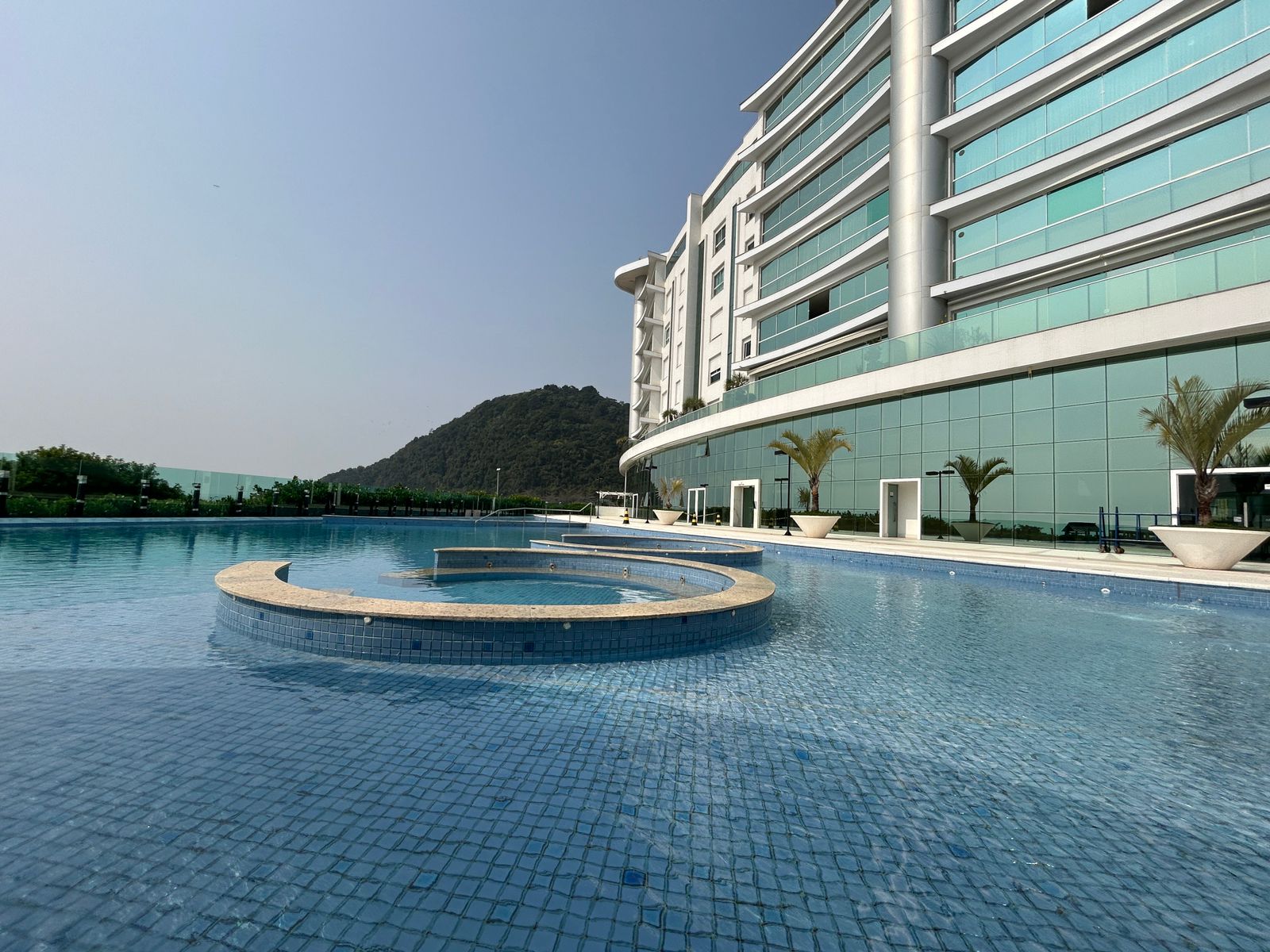mirage-brava-em-itajai-oppo-imoveis