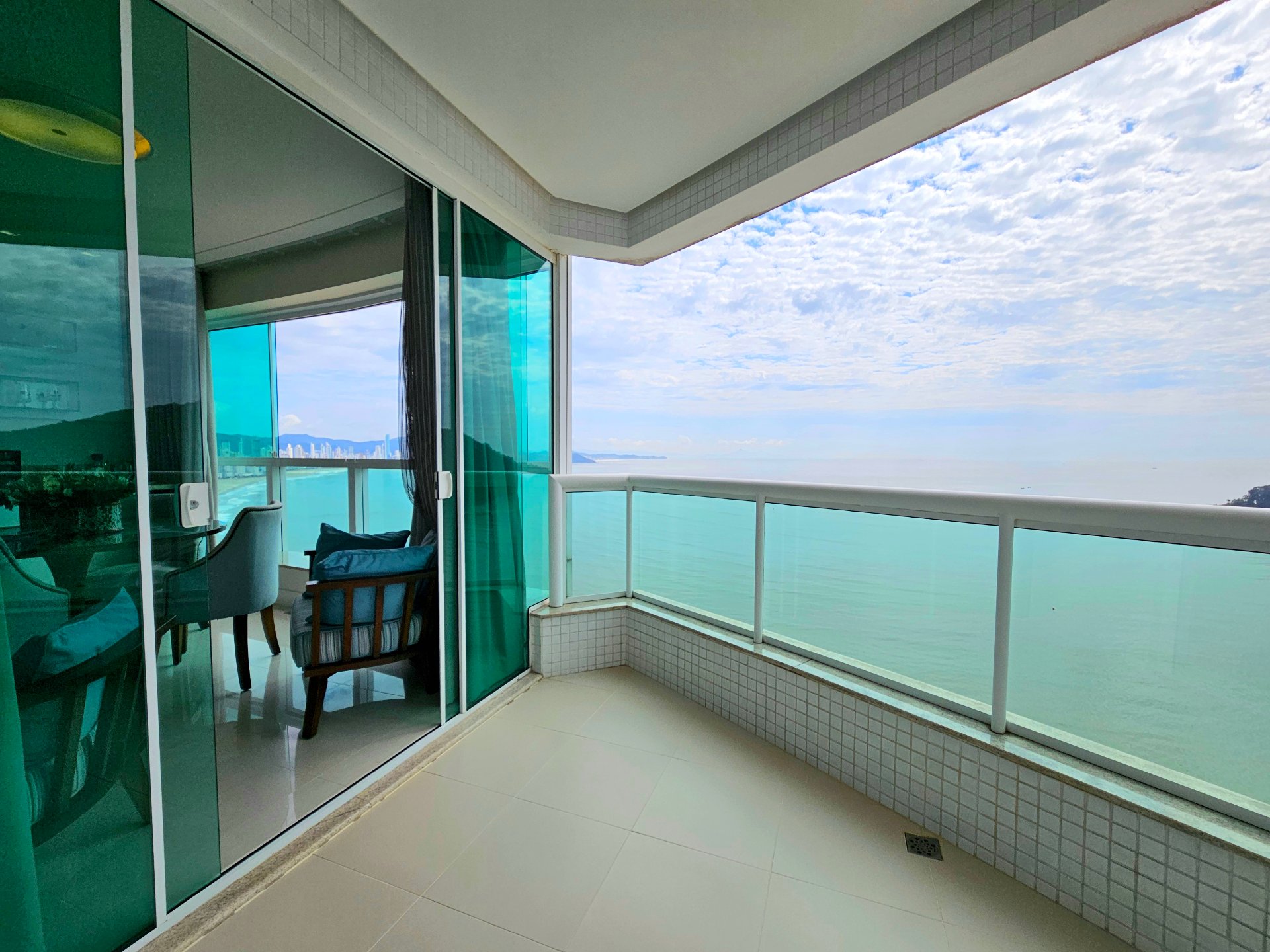 diamond-hill-frente-mar-3-quartos-balneario-camboriu-oppo-imoveis