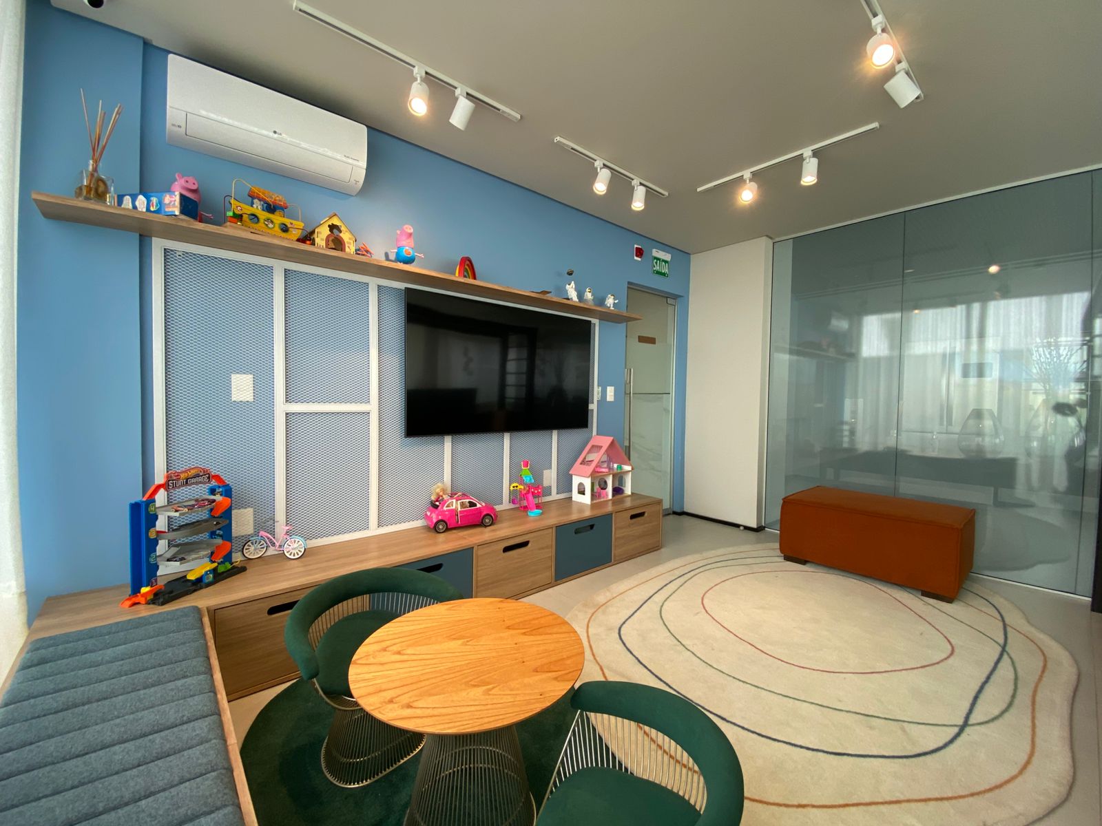 apartamento-edificio-admir-em-balneario-camboriu-oppo-imoveis-18-208c2874-d4e7-48ce-a2f5-16879e3f5c37.jpeg