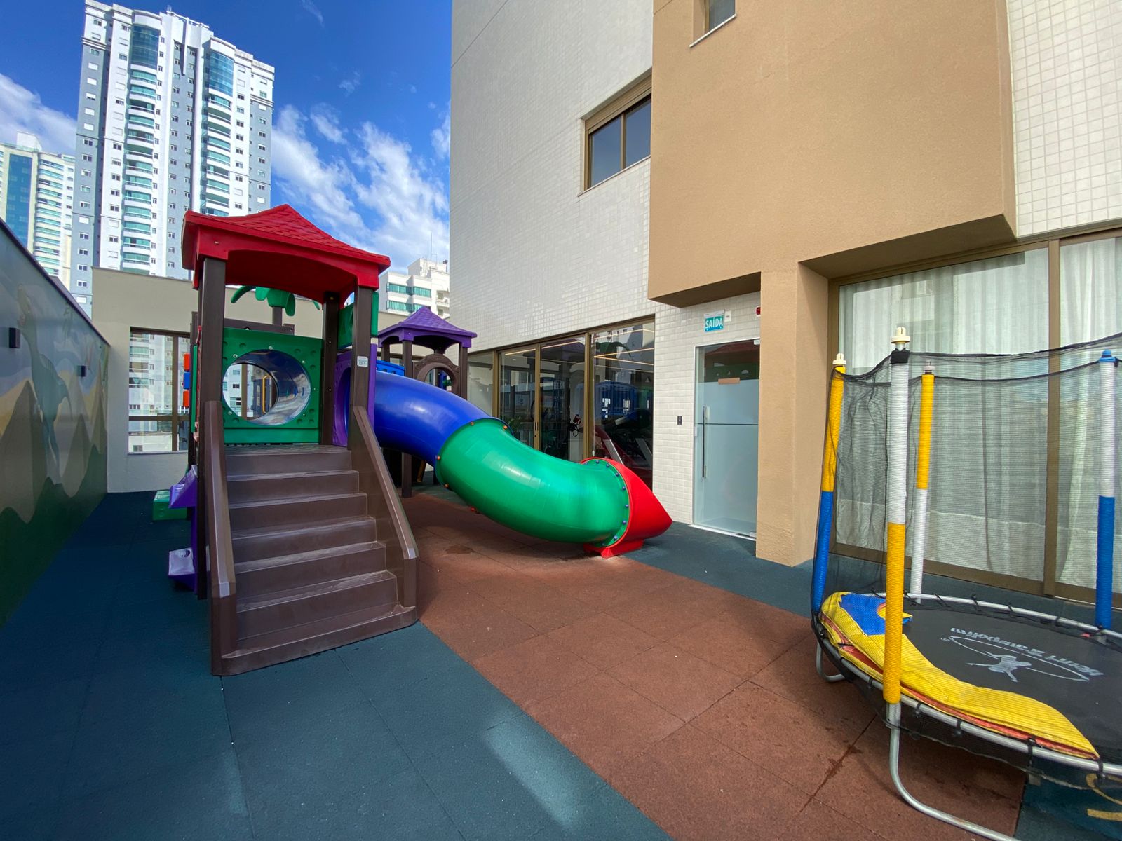apartamento-edificio-admir-em-balneario-camboriu-oppo-imoveis-20-f8a9acbf-bf37-4943-891d-c3d759b8338a.jpeg