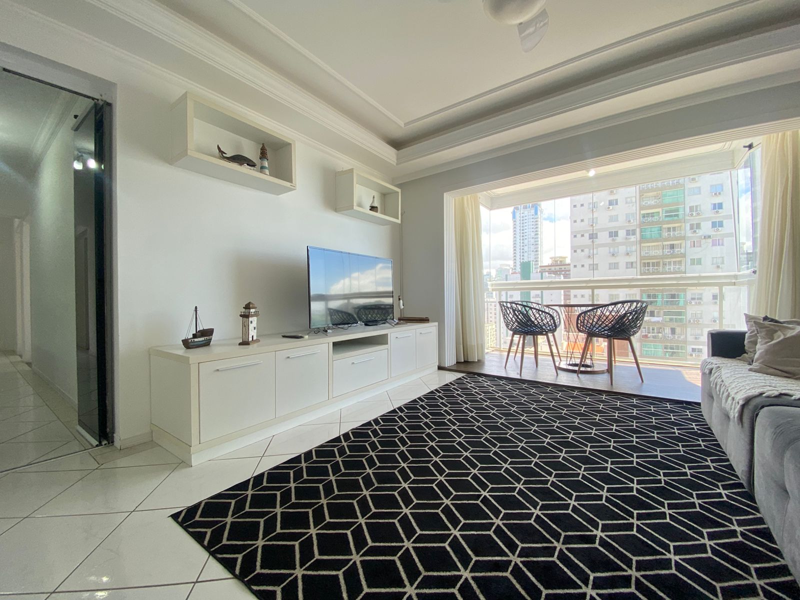 Apartamento-3-Quartos-Edifício-Venda-Imperatriz-Vista-Mar-Balneário-Camboriú