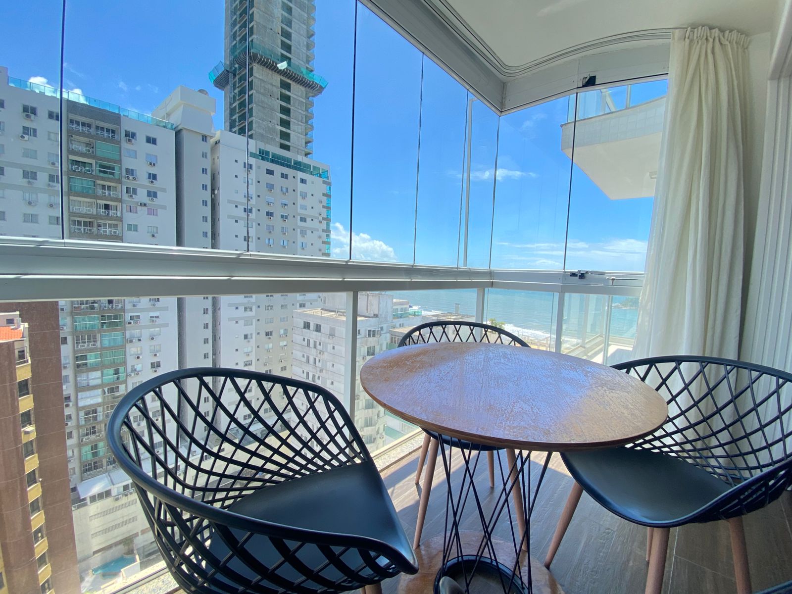 Apartamento-3-Quartos-Edifício-Venda-Imperatriz-Vista-Mar-Balneário-Camboriú