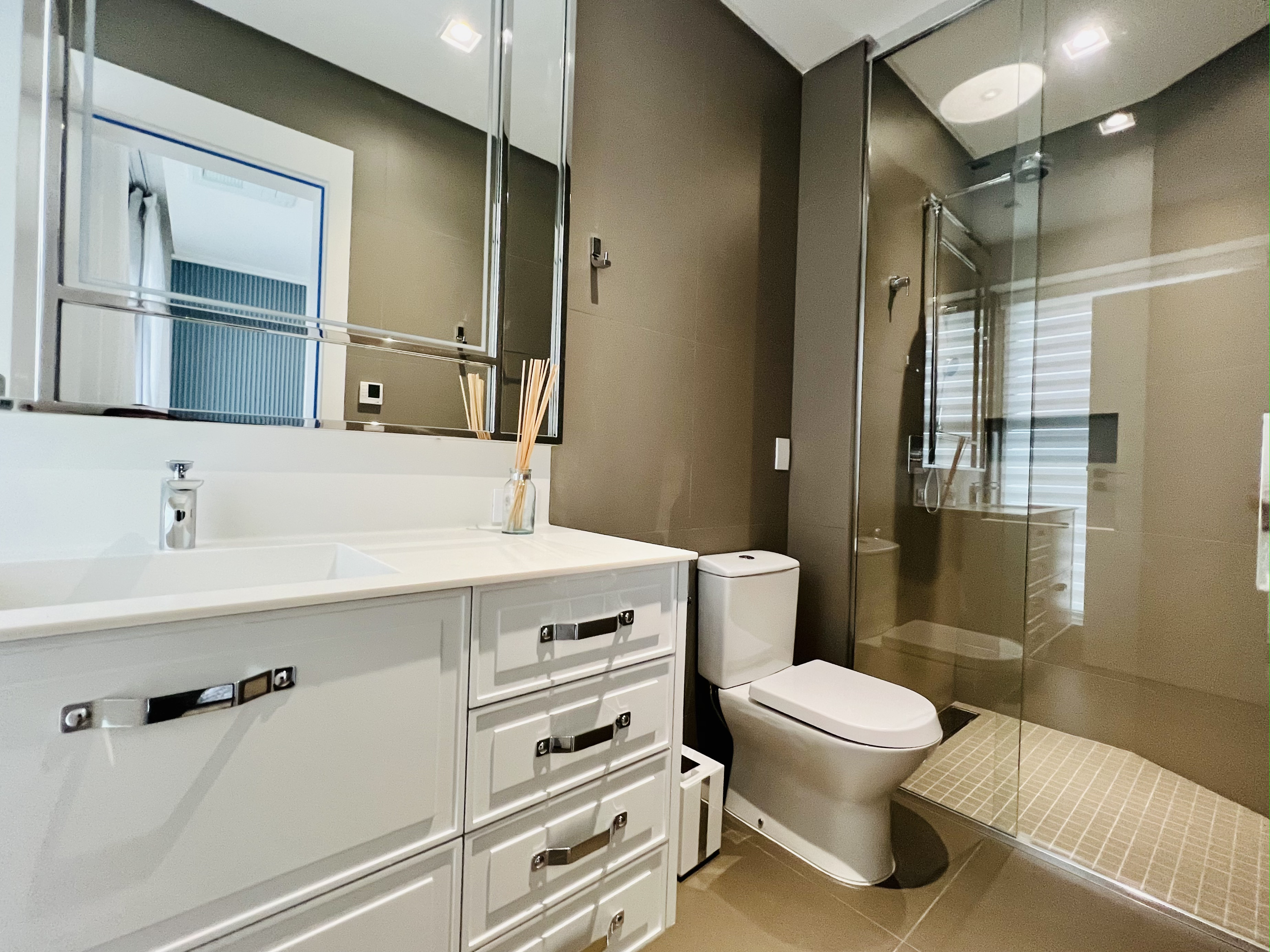 AnyConv.com__Apartamento no Yachthouse(4).jpg