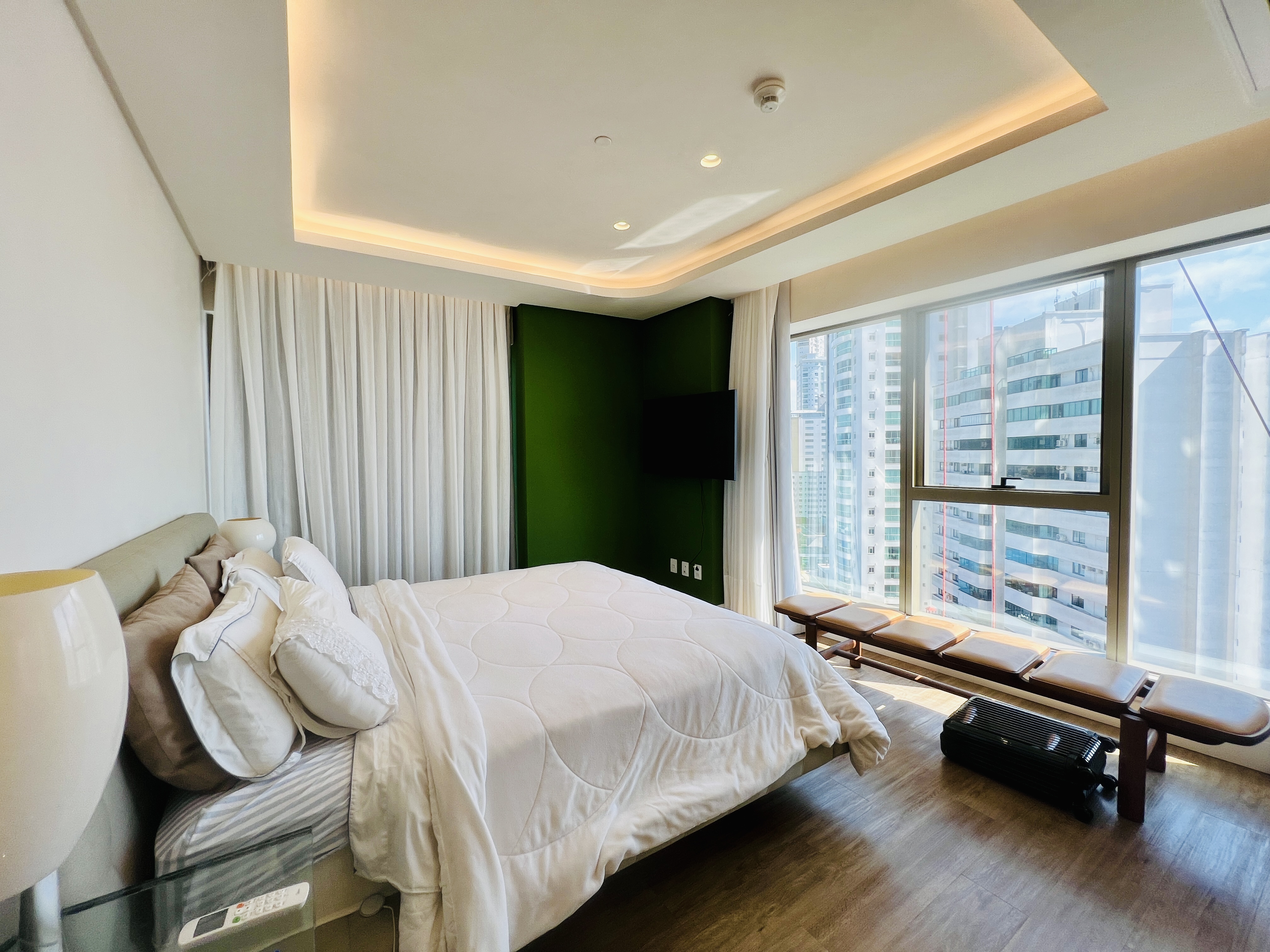 Apartamento no Yachthouse By Pininfarina(7).jpg