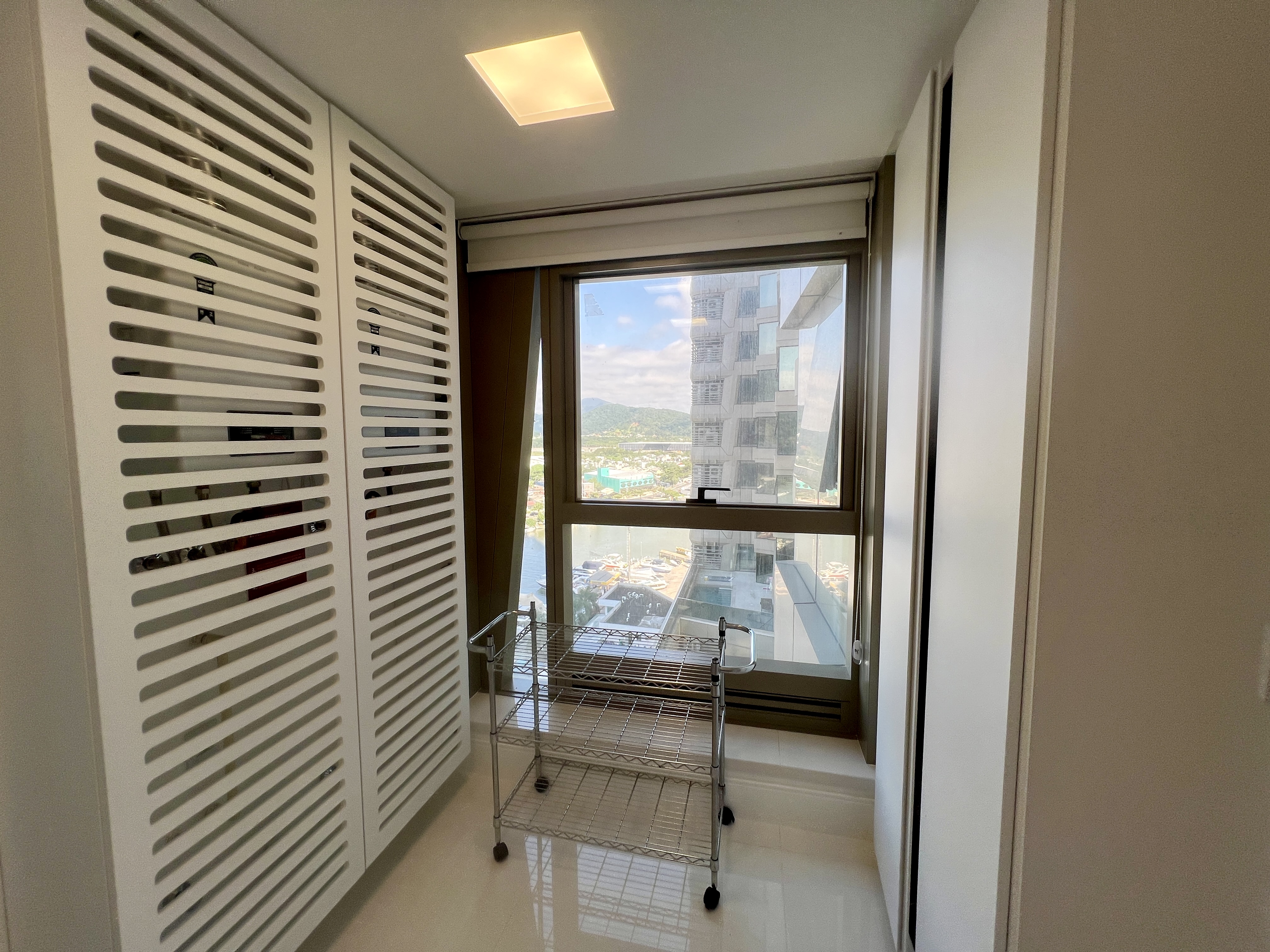Apartamento no Yachthouse By Pininfarina(15).jpg