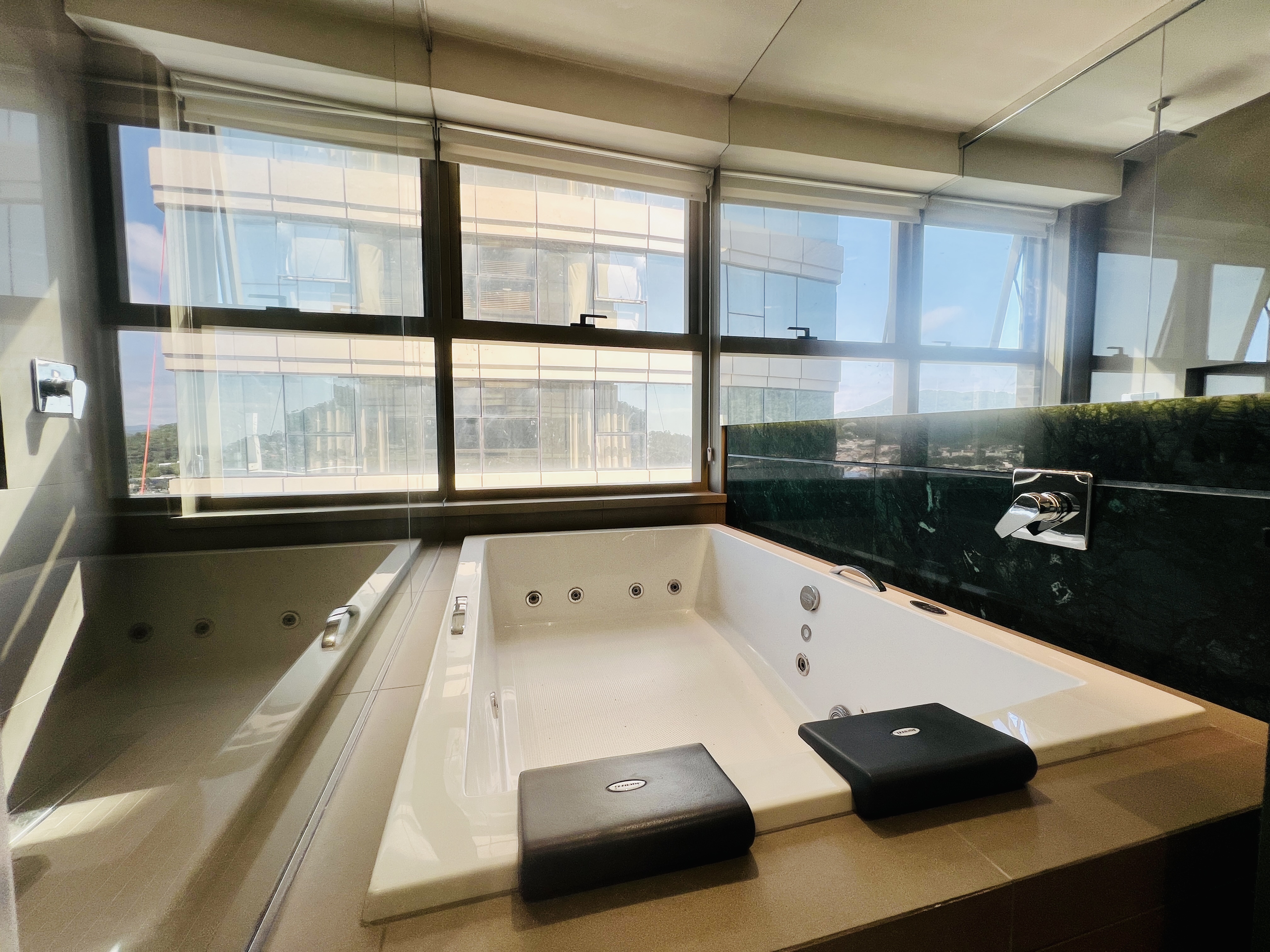 Apartamento no Yachthouse By Pininfarina(20).jpg