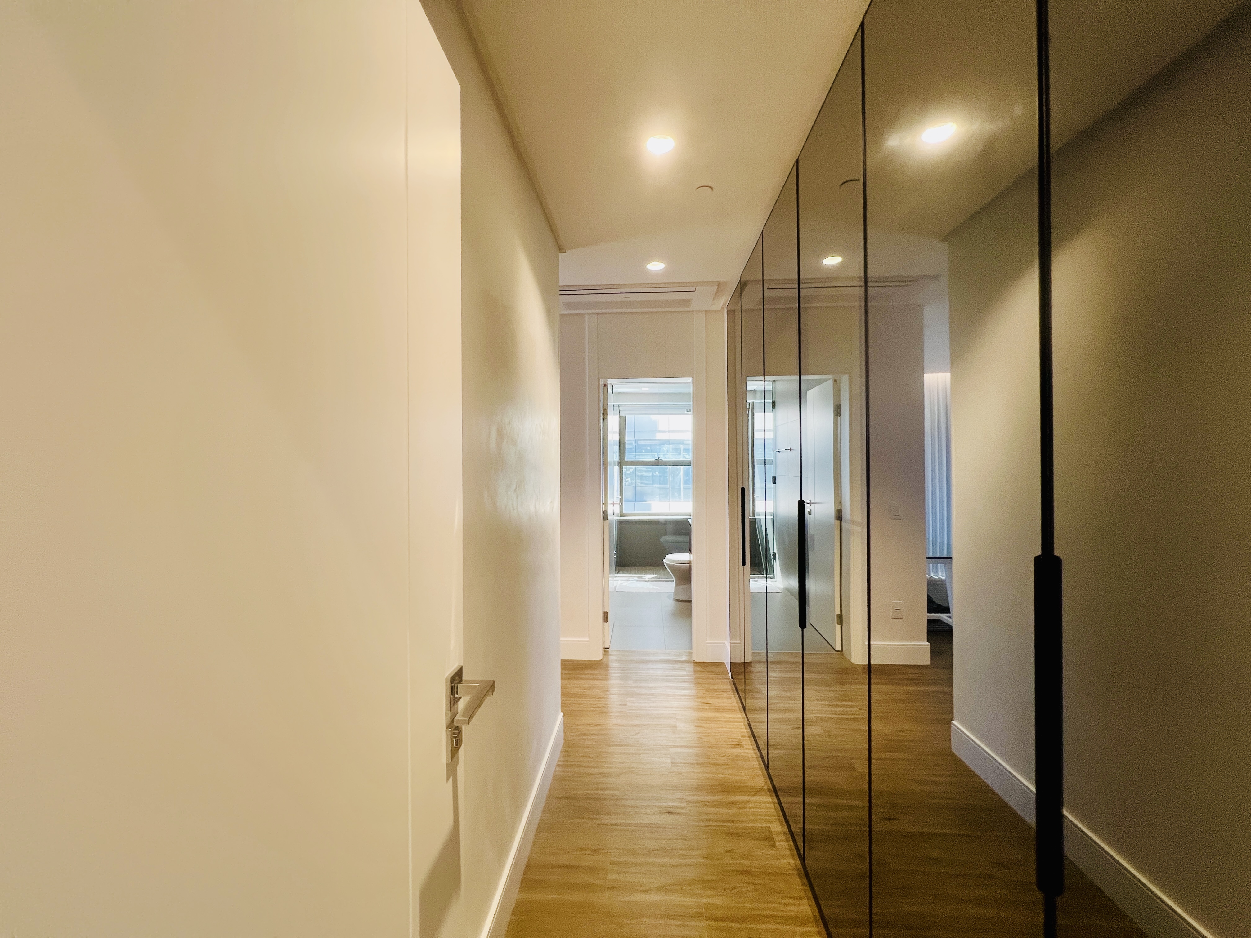 Apartamento no Yachthouse By Pininfarina(21).jpg