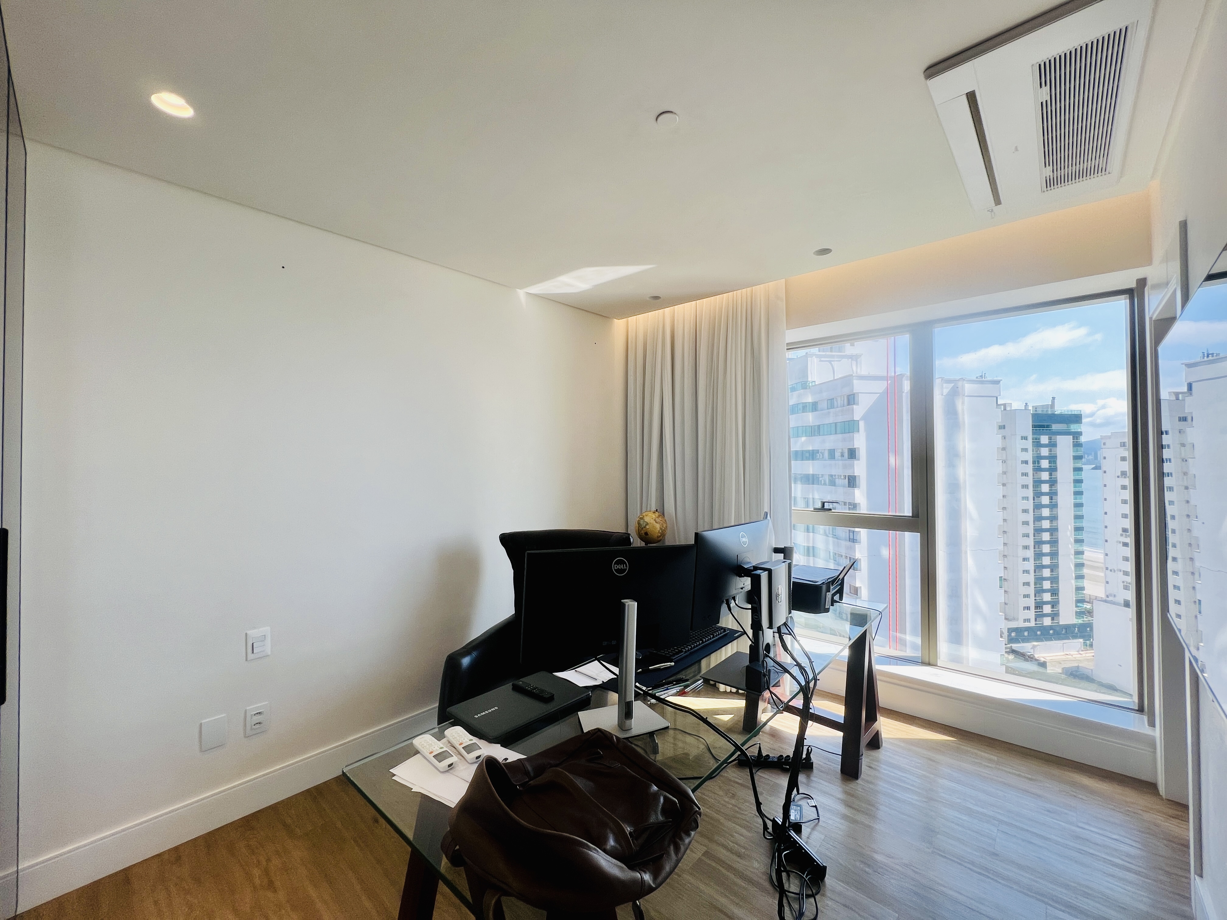 Apartamento no Yachthouse By Pininfarina(27).jpg