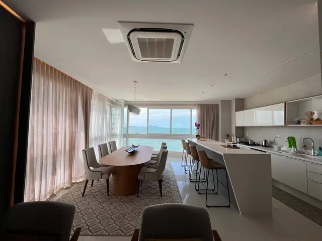Apartamento 3 Suítes Grand Palazzo em Balneário Camboriú