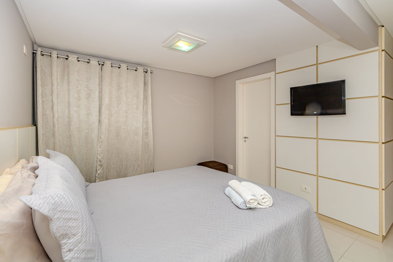 locacao-acqua-residence-3 suites-balneario-camboriu-oppo-imoveis