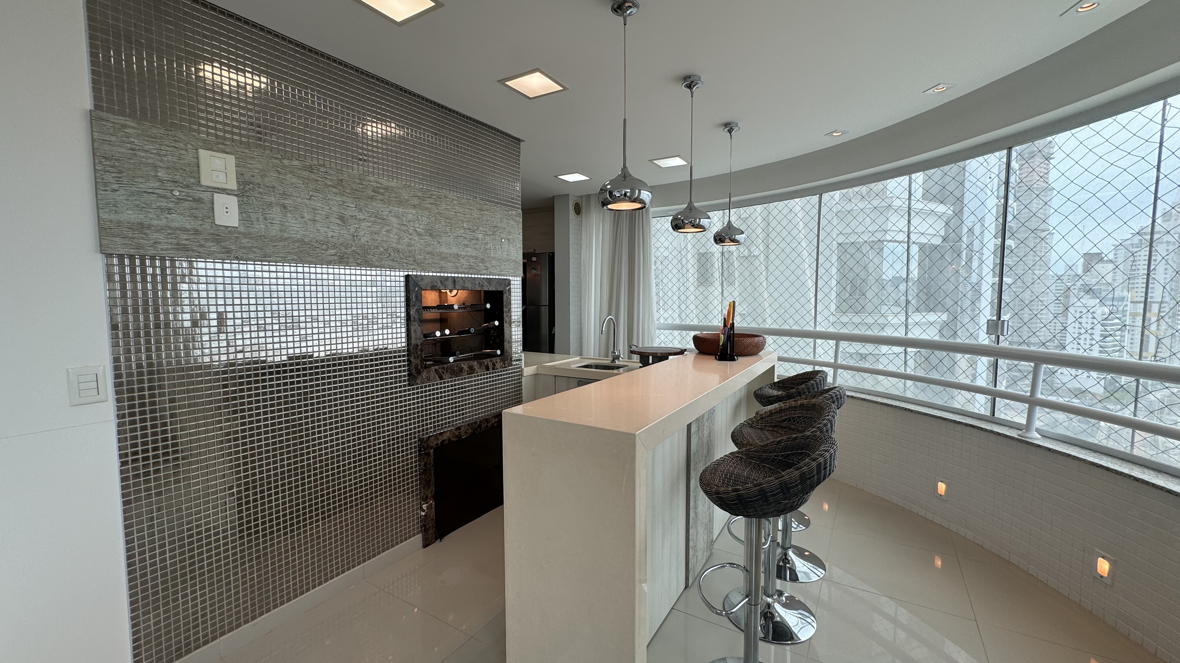 locacao-4-quartos-barra-tower-frente-mar-balneario-camboriu-oppo-imoveis