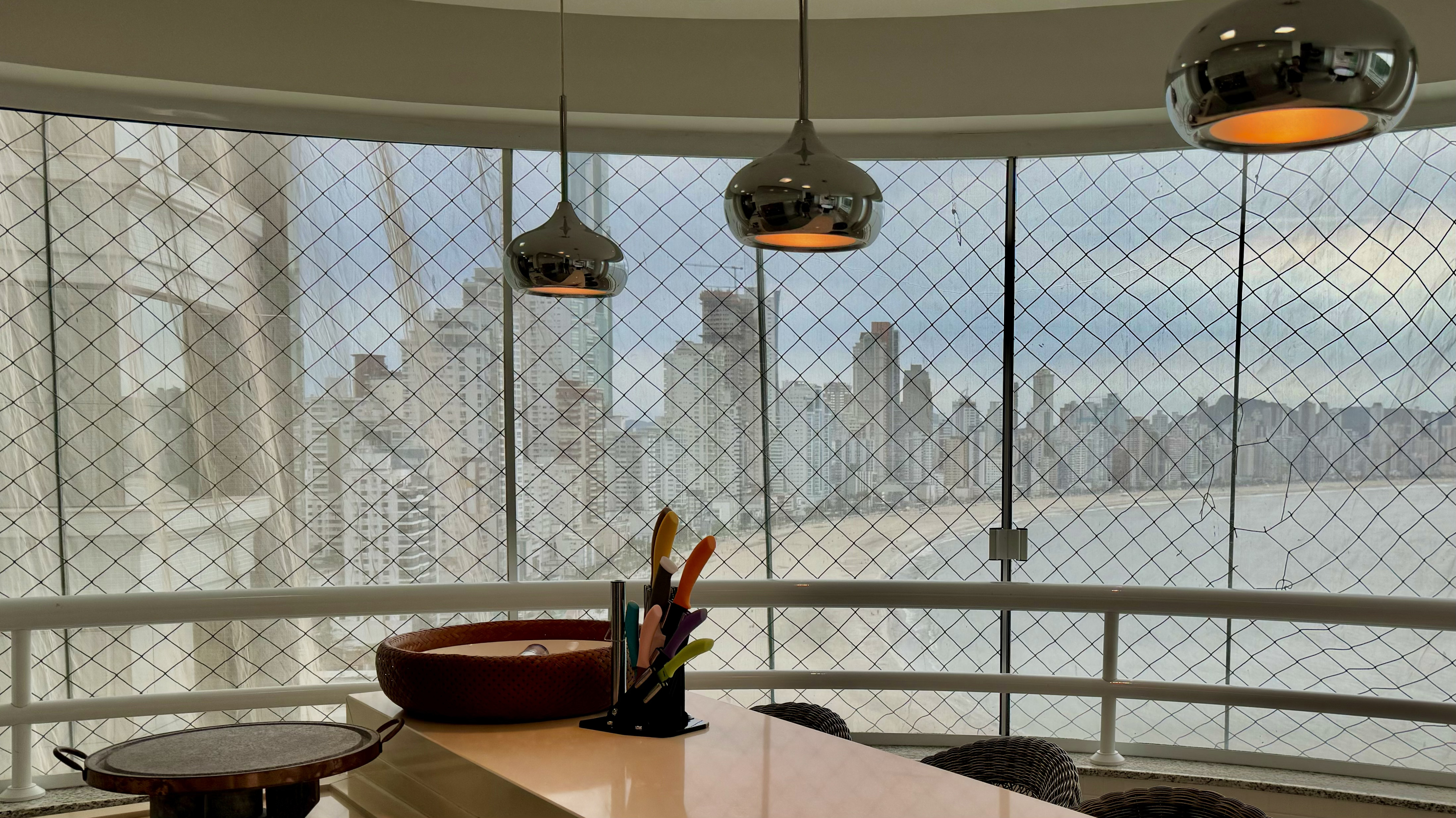 locacao-4-quartos-barra-tower-frente-mar-balneario-camboriu-oppo-imoveis
