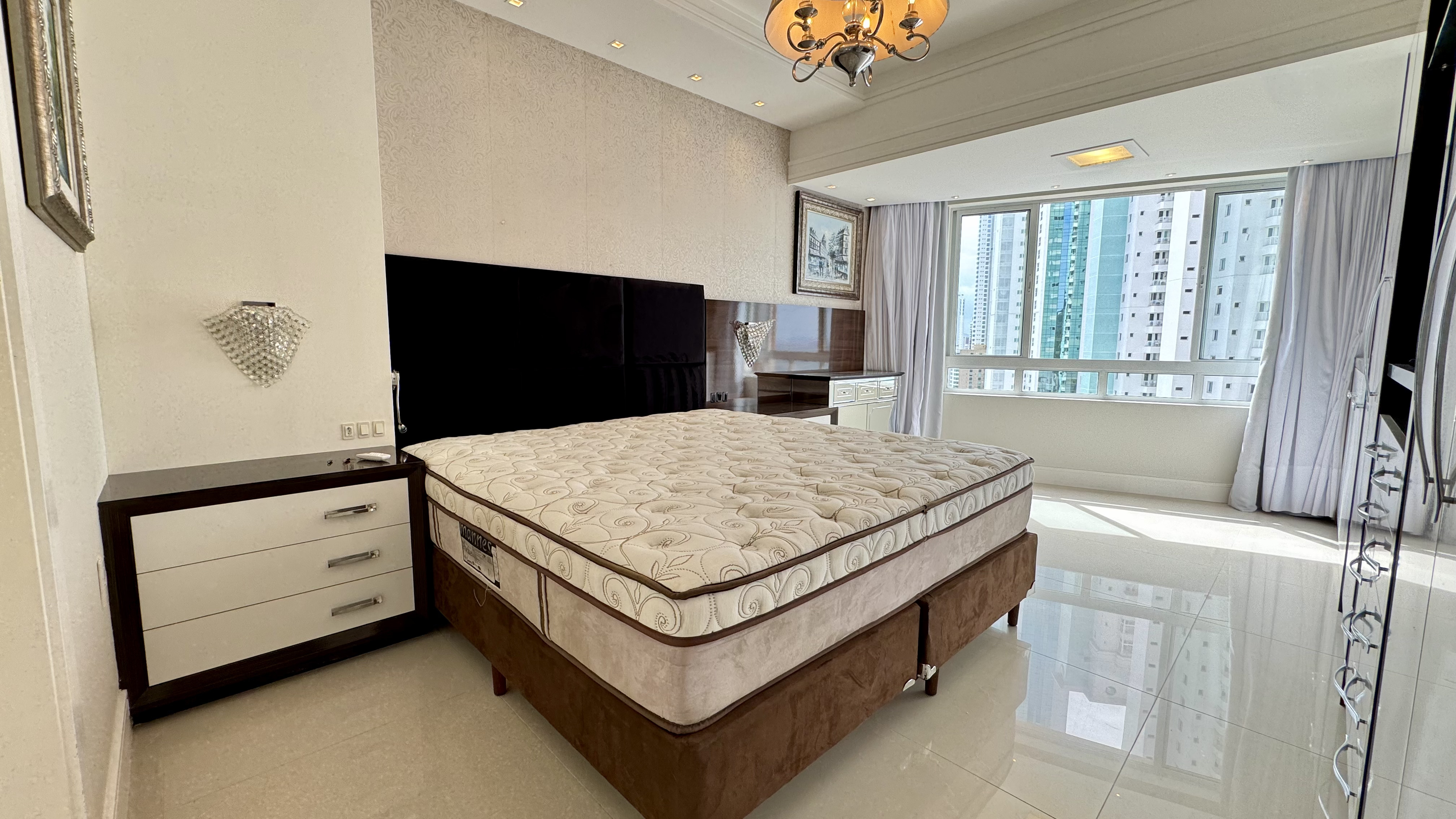 locacao-apartamento-quadra-mar-3-suites-holambra-residence-balneario-oppo-imoveis