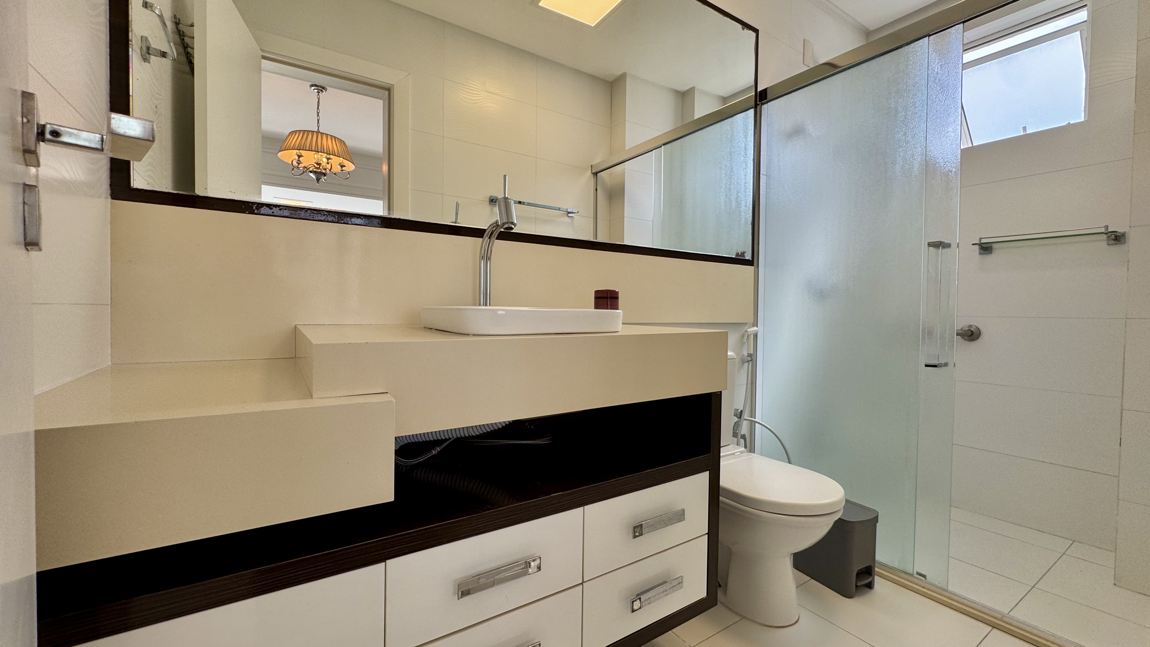 locacao-apartamento-quadra-mar-3-suites-holambra-residence-balneario-oppo-imoveis