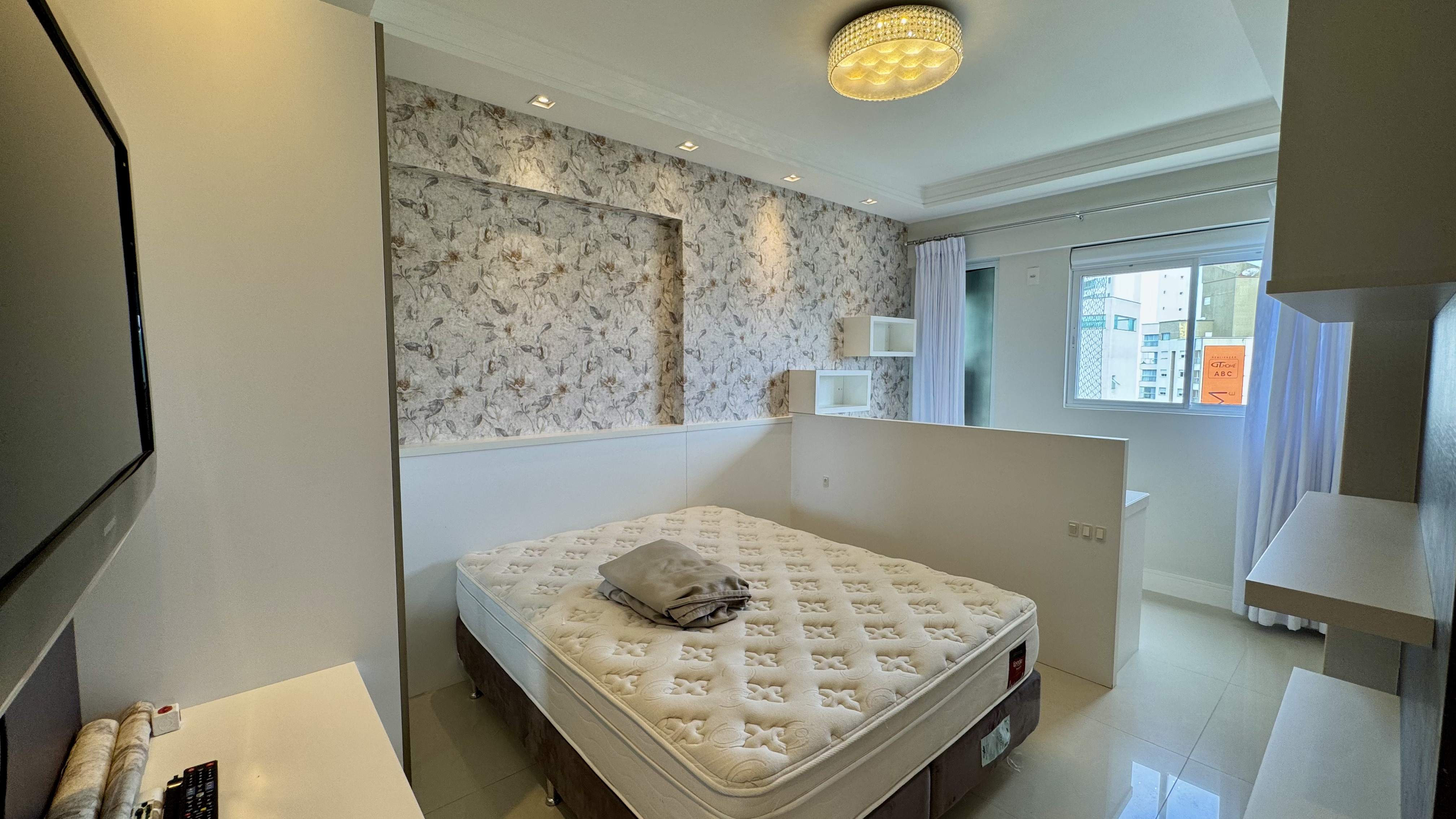 locacao-apartamento-quadra-mar-3-suites-holambra-residence-balneario-oppo-imoveis