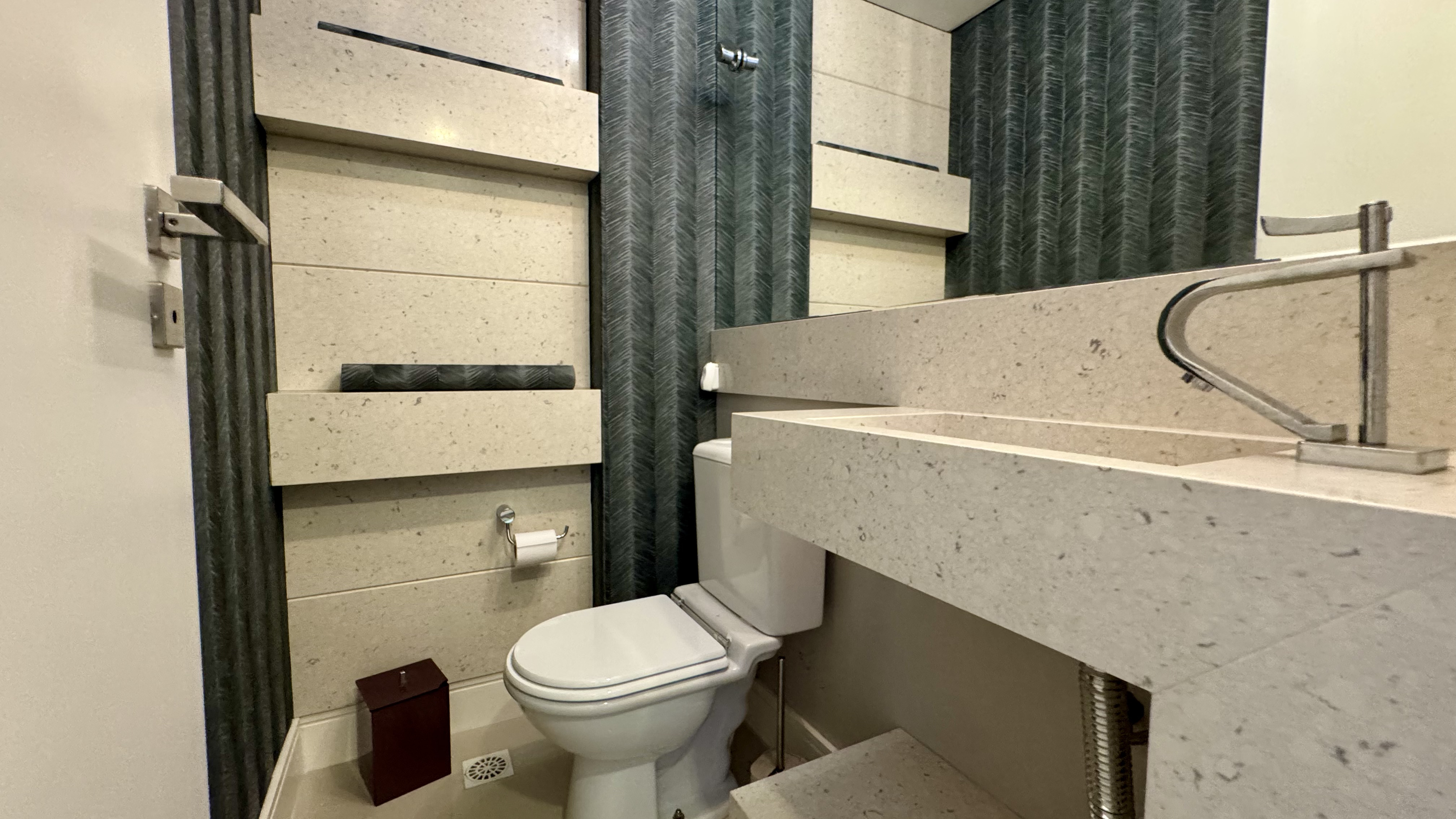 locacao-apartamento-quadra-mar-3-suites-holambra-residence-balneario-oppo-imoveis