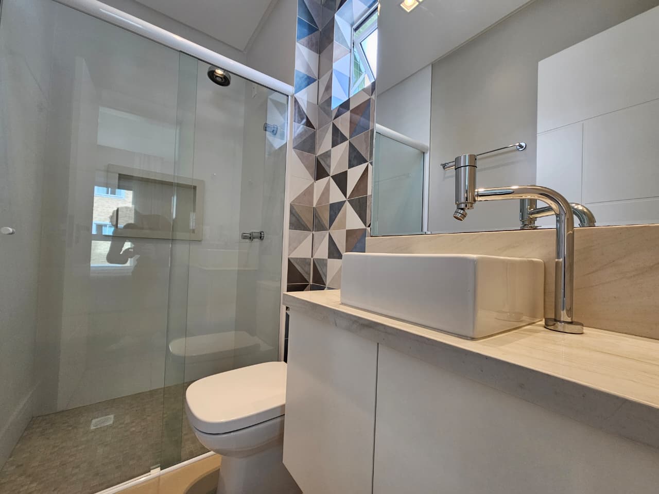 Apartamento-Villagio del Mare-3 suítes-Balneário Cmaboriú-Oppo Imóveis 