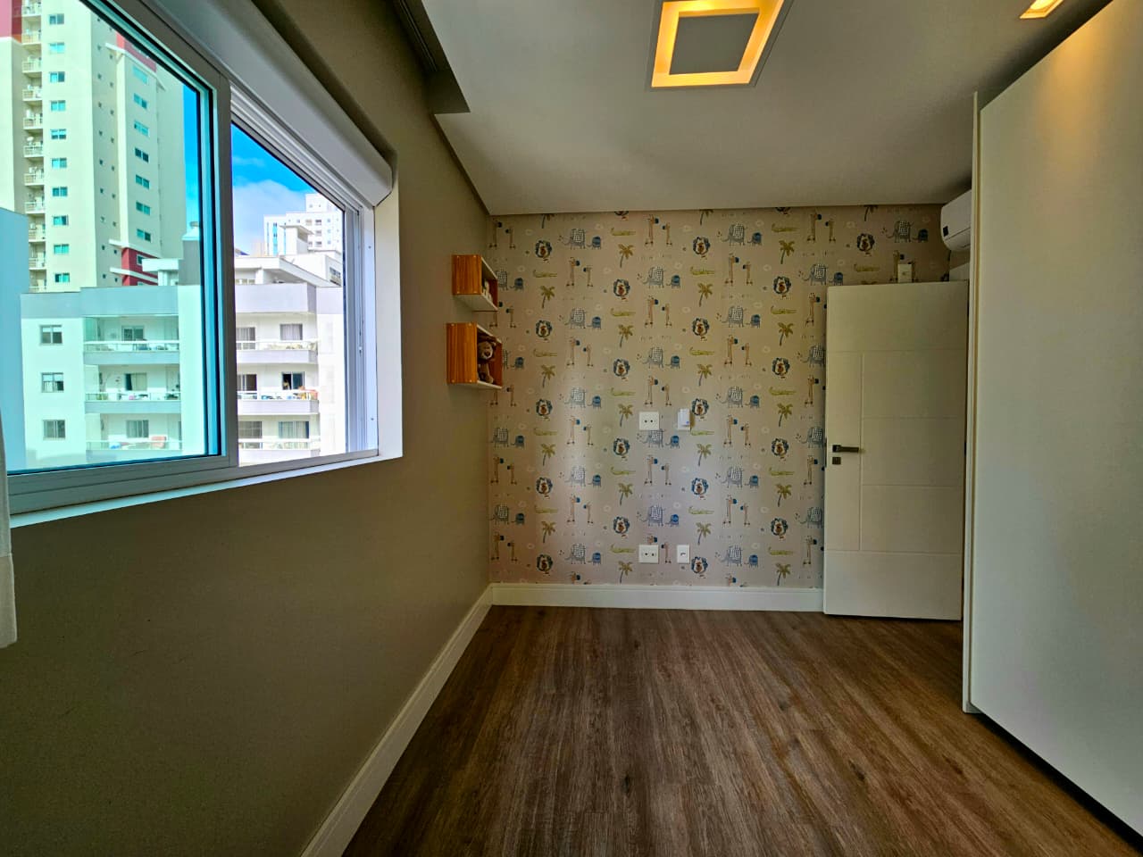 Apartamento-Villagio del Mare-3 suítes-Balneário Cmaboriú-Oppo Imóveis 