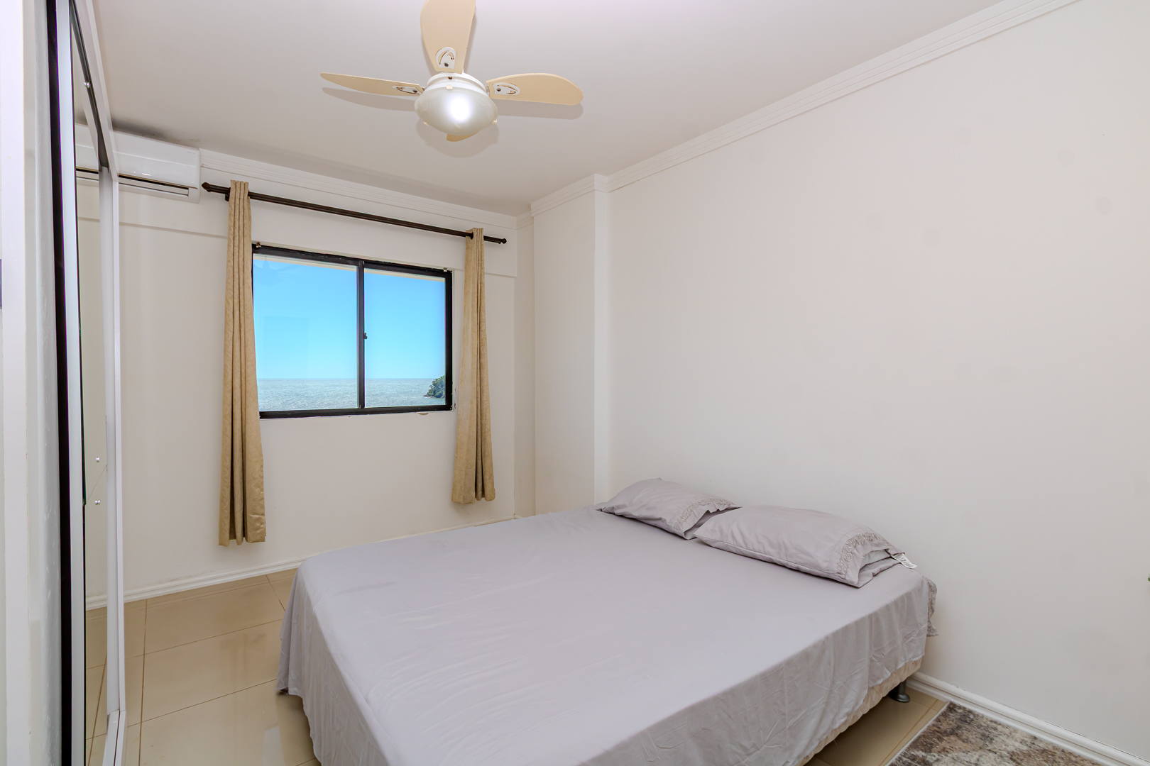 apartamento-quadra-mar-torre-de-san-francisco-balneario-camboriu-oppo-imoveis