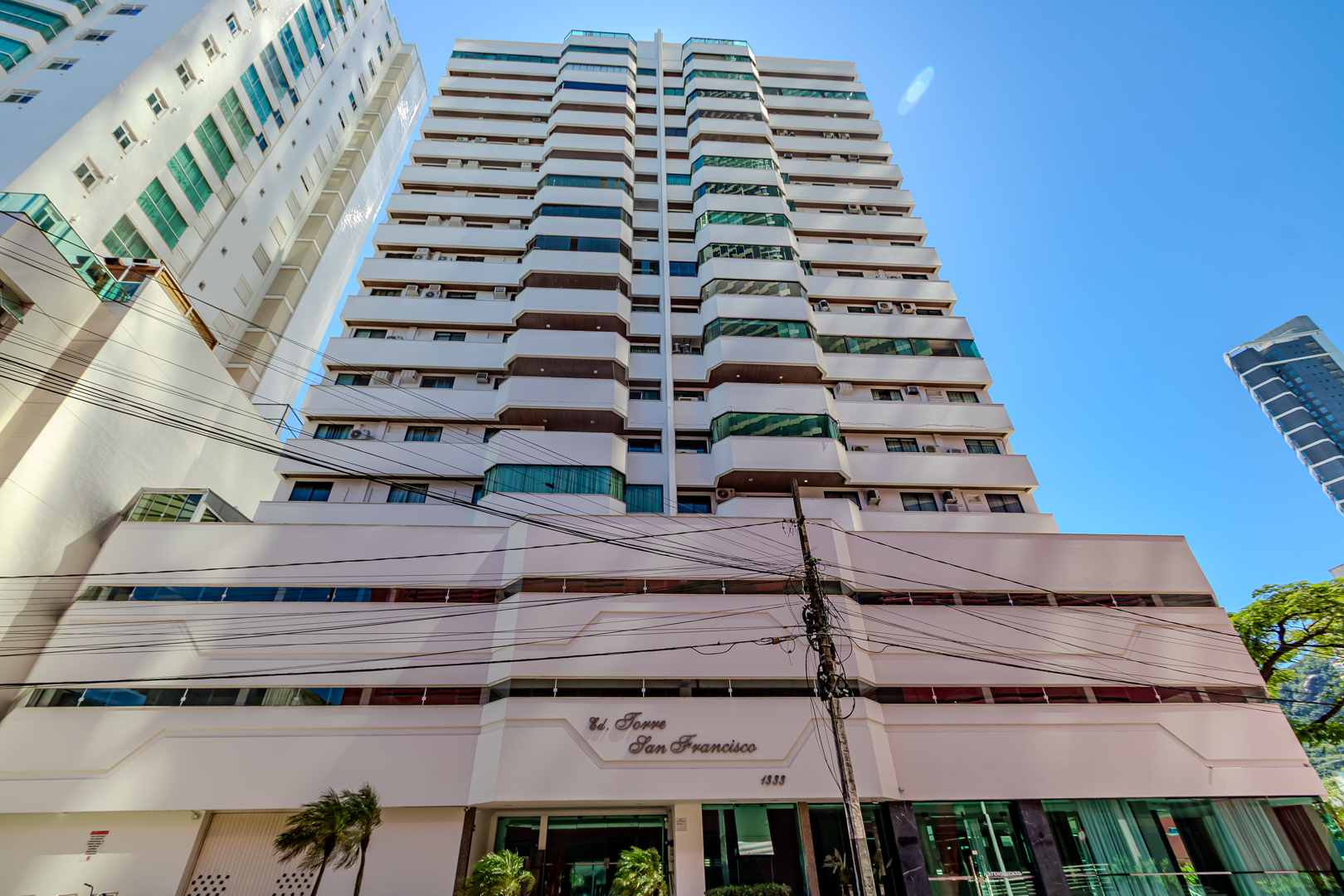 apartamento-quadra-mar-torre-de-san-francisco-balneario-camboriu-oppo-imoveis