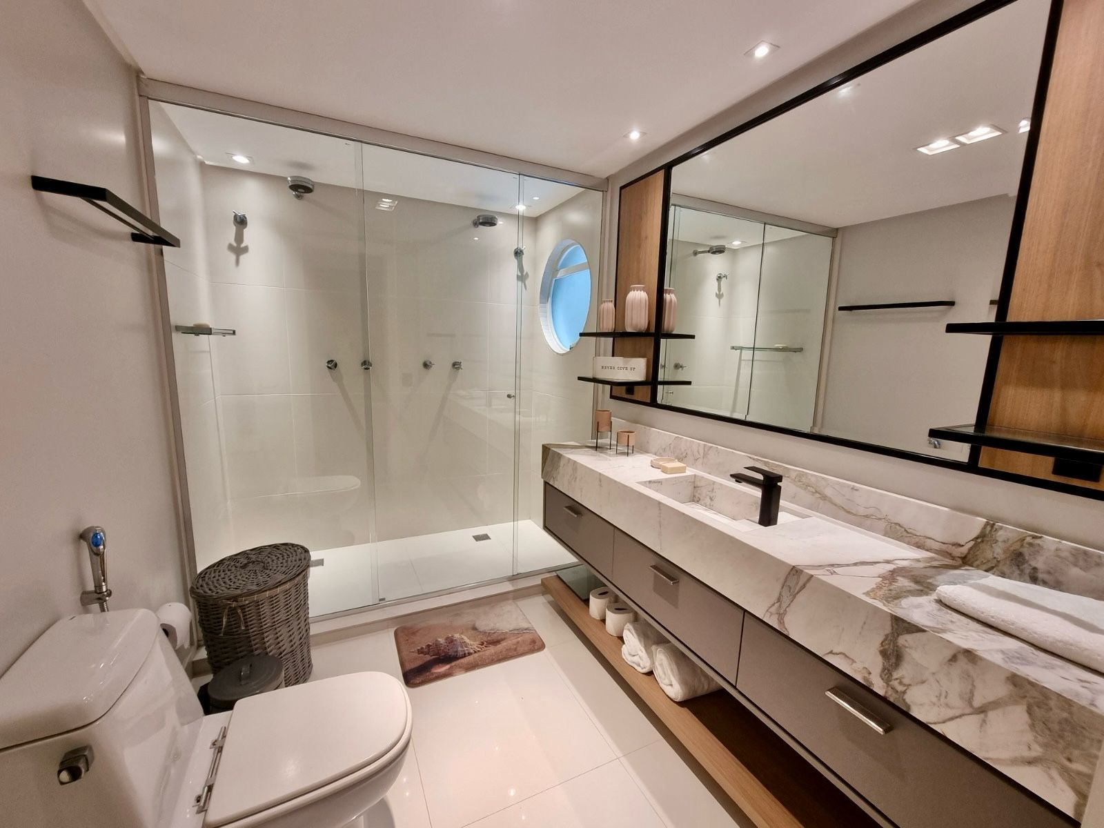 locacao-apartamento-piscina-privativa-3-suite-acqua-residence-barra-sul-balneario-camboriu-oppo-imoveis