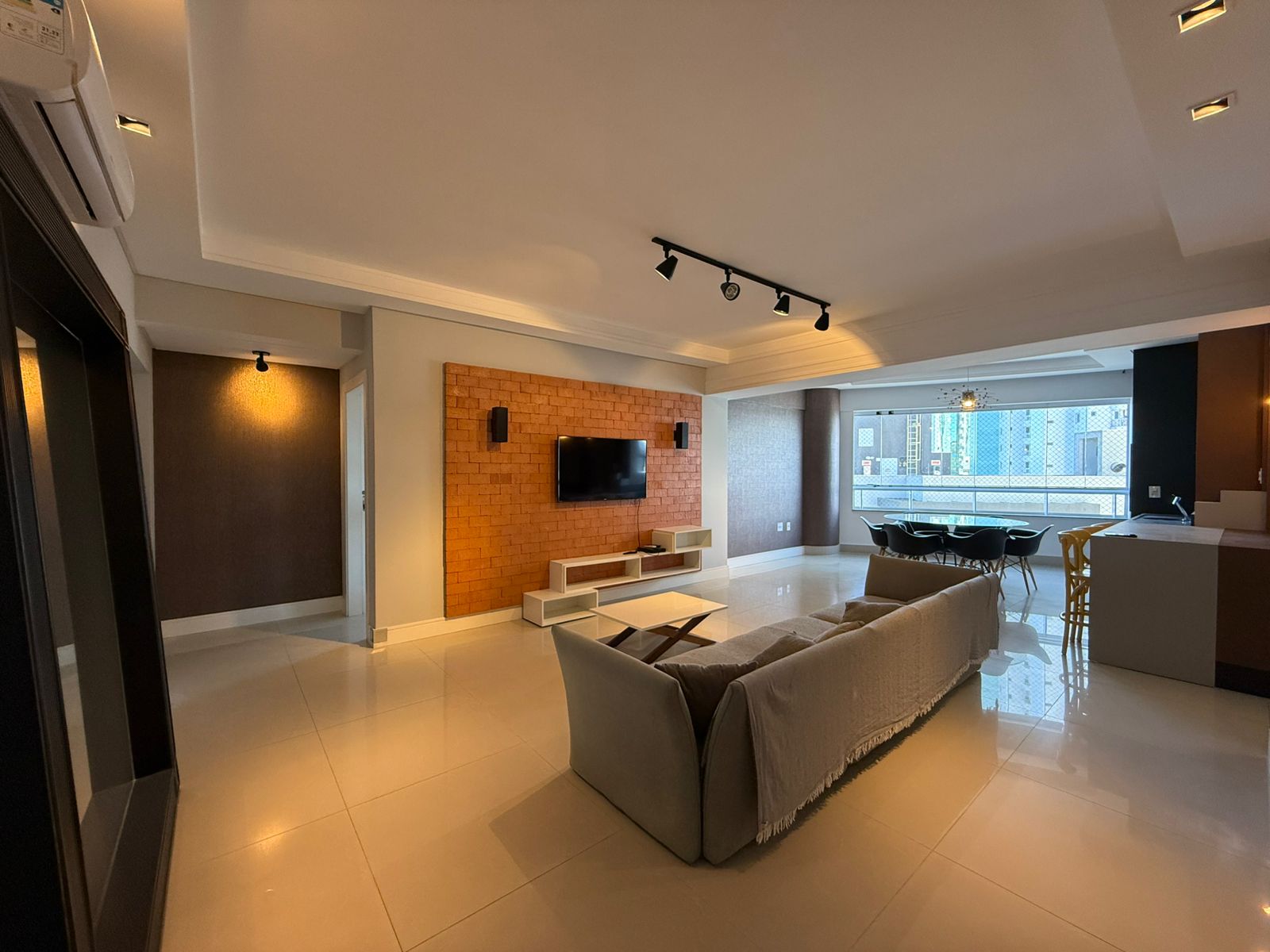 balneario-camboriu-oppo-imoveis
