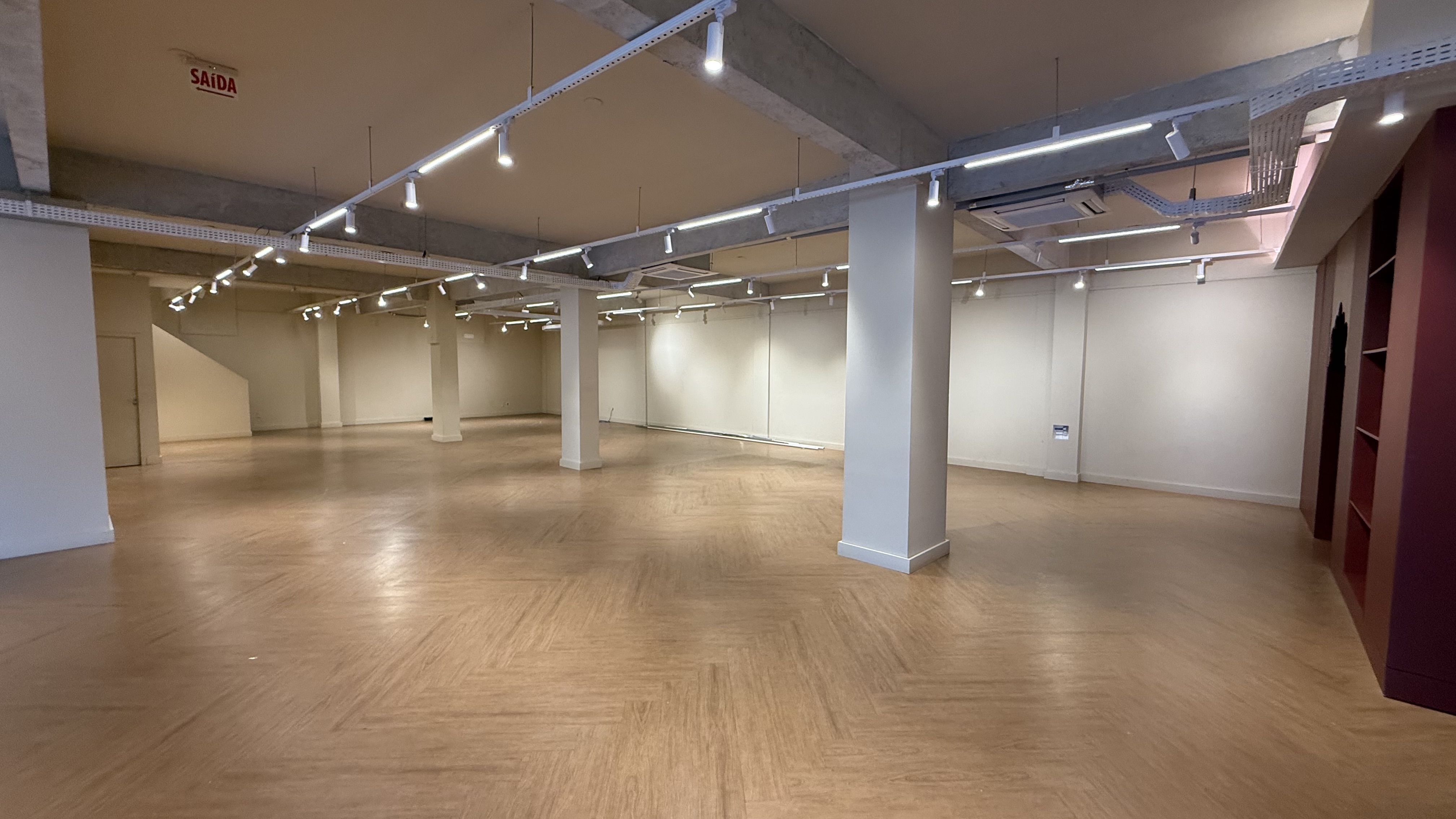 locaçao-sala-comercial-edificio-icon-balneario-camboriu-oppo-imoveis