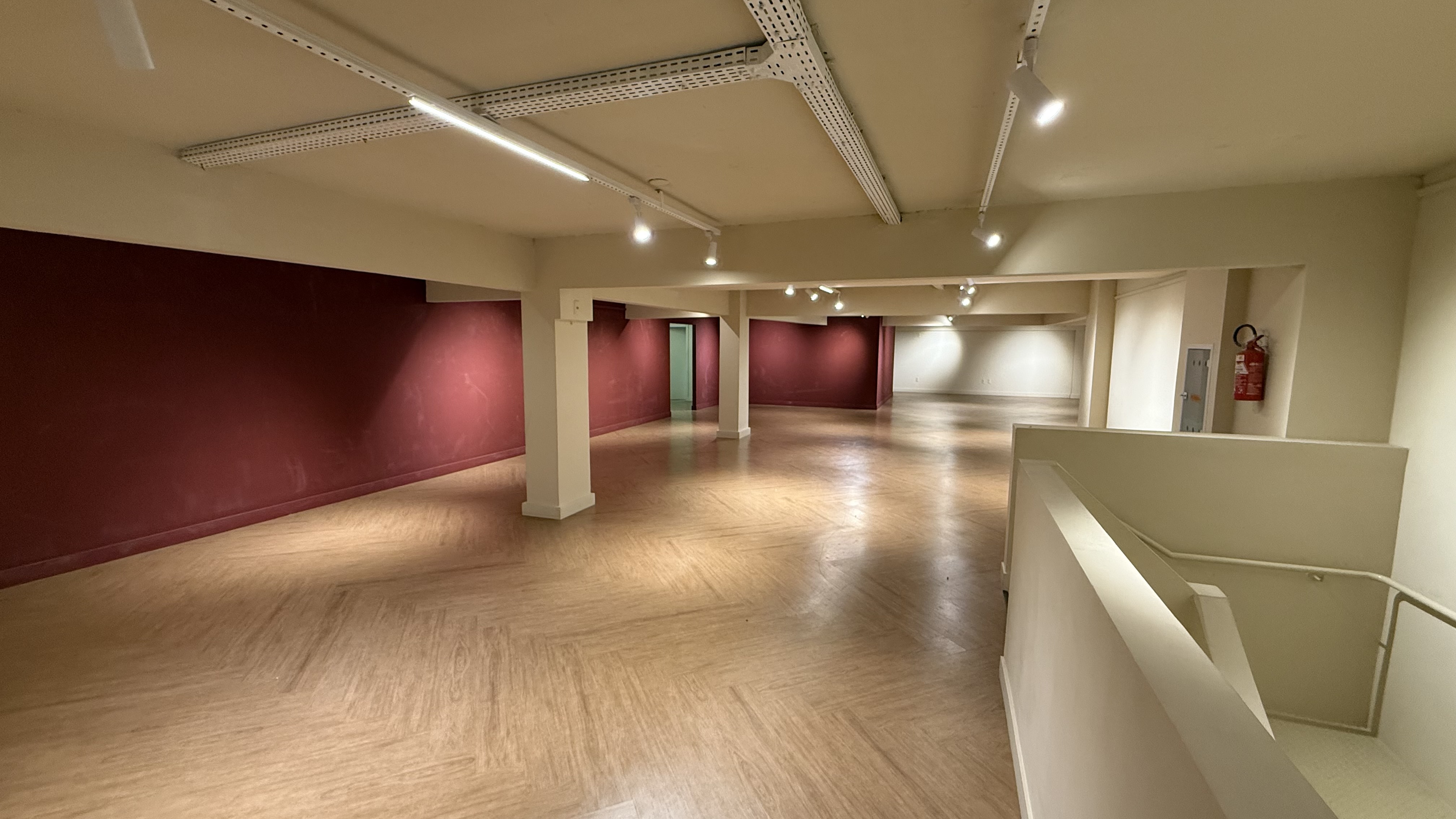locaçao-sala-comercial-edificio-icon-balneario-camboriu-oppo-imoveis