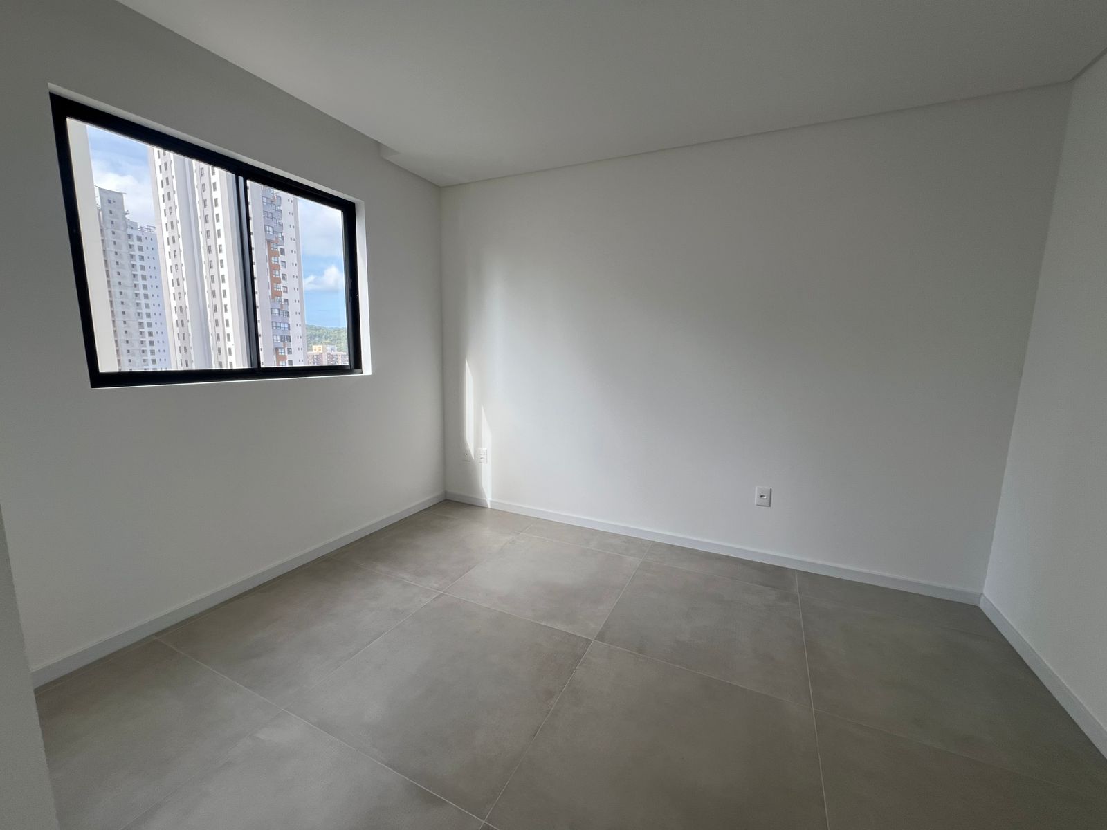 locacao-apartamento-farol-de-valenca-4-quartos-balneario-camboriu-oppo-imoveis