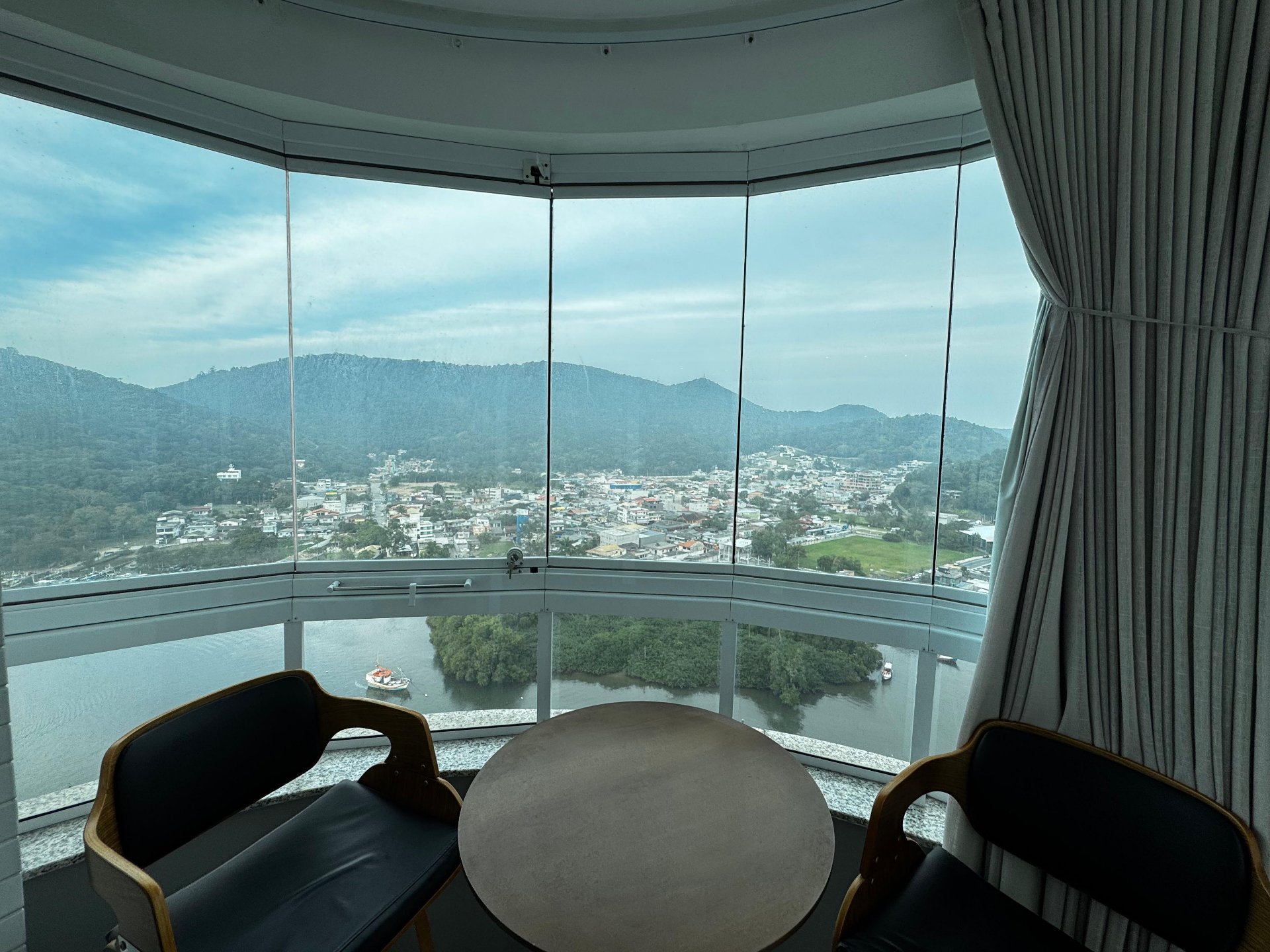 apartamento-3-suites-barra-tower-balneário-camboriú-oppo-imoveis
