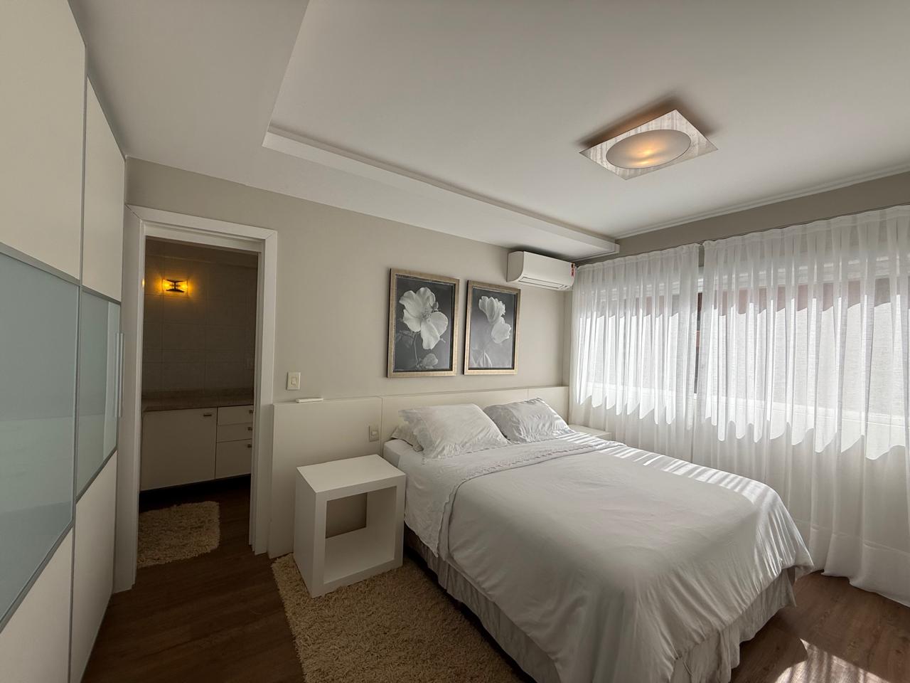 apartamento-frente-mar-4-quartos-number-one-barra-sul-balneario-camboriu-oppo-imoveis-41-6bcada79-2348-4735-a703-55a36f3a3f43.jpeg