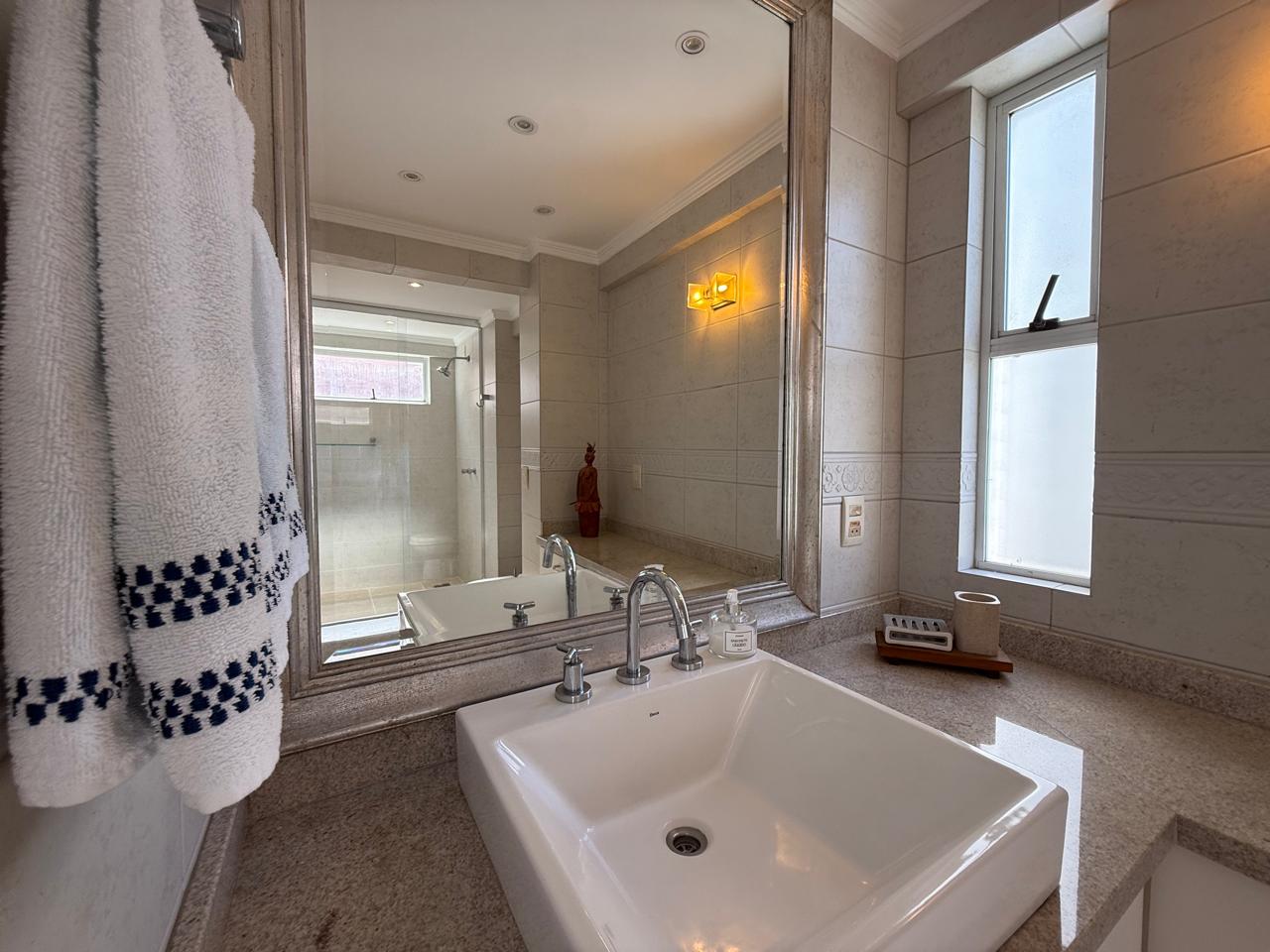 apartamento-frente-mar-4-quartos-number-one-barra-sul-balneario-camboriu-oppo-imoveis-42-d013170f-9735-4fa7-9018-f2513fbb72eb.jpeg
